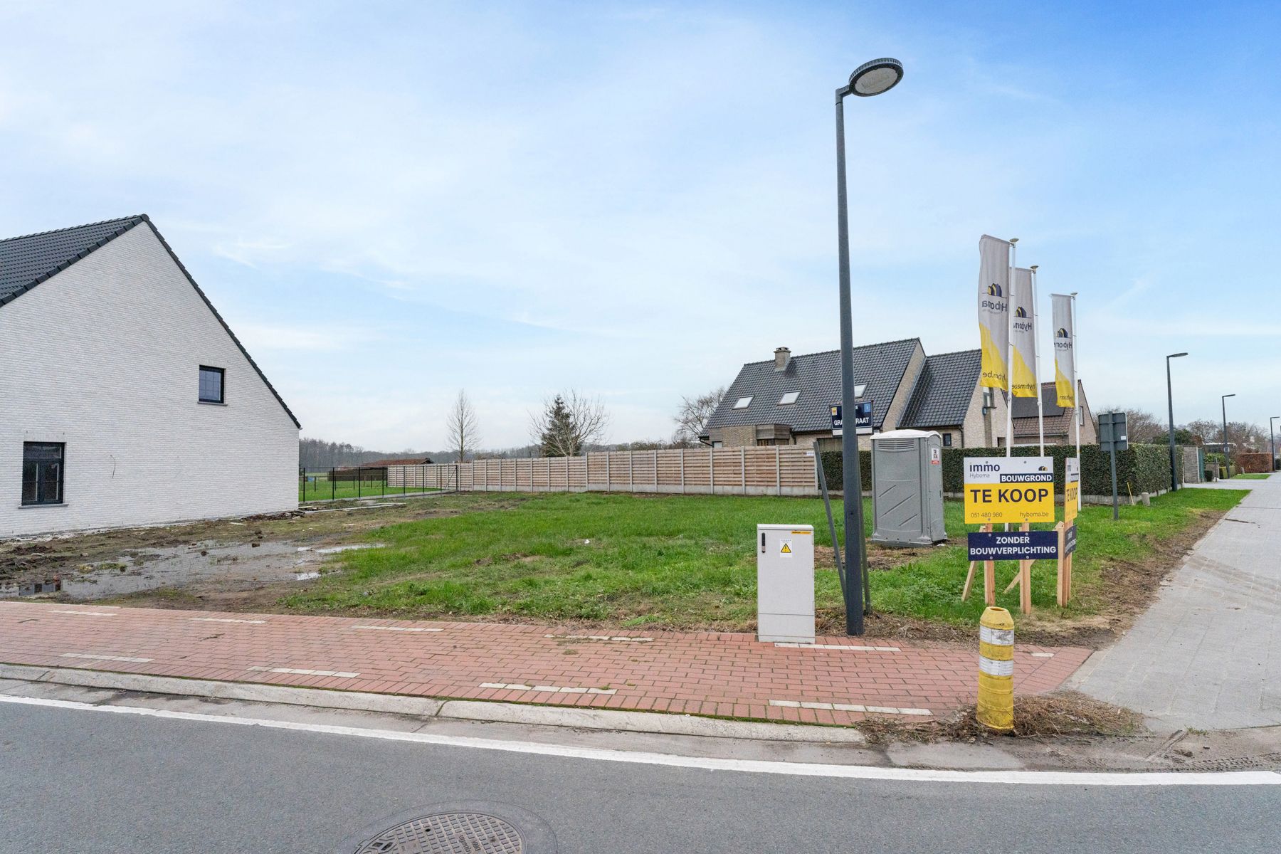 Bouwgrond zonder bouwverplichting te koop in Wingene foto 2