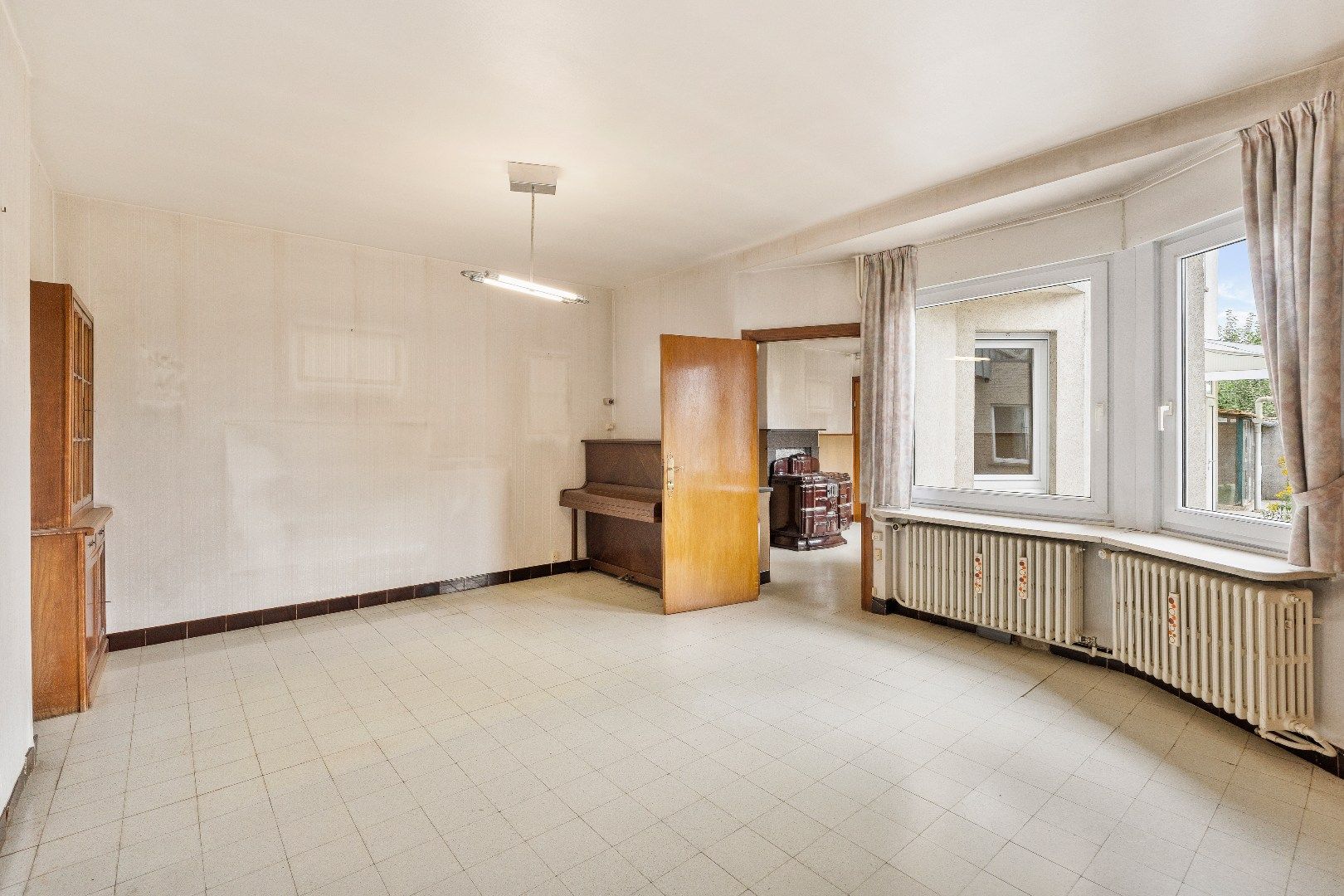Ruime woning met grote garage, tuin en 4 slaapkamers in Dadizele foto 12