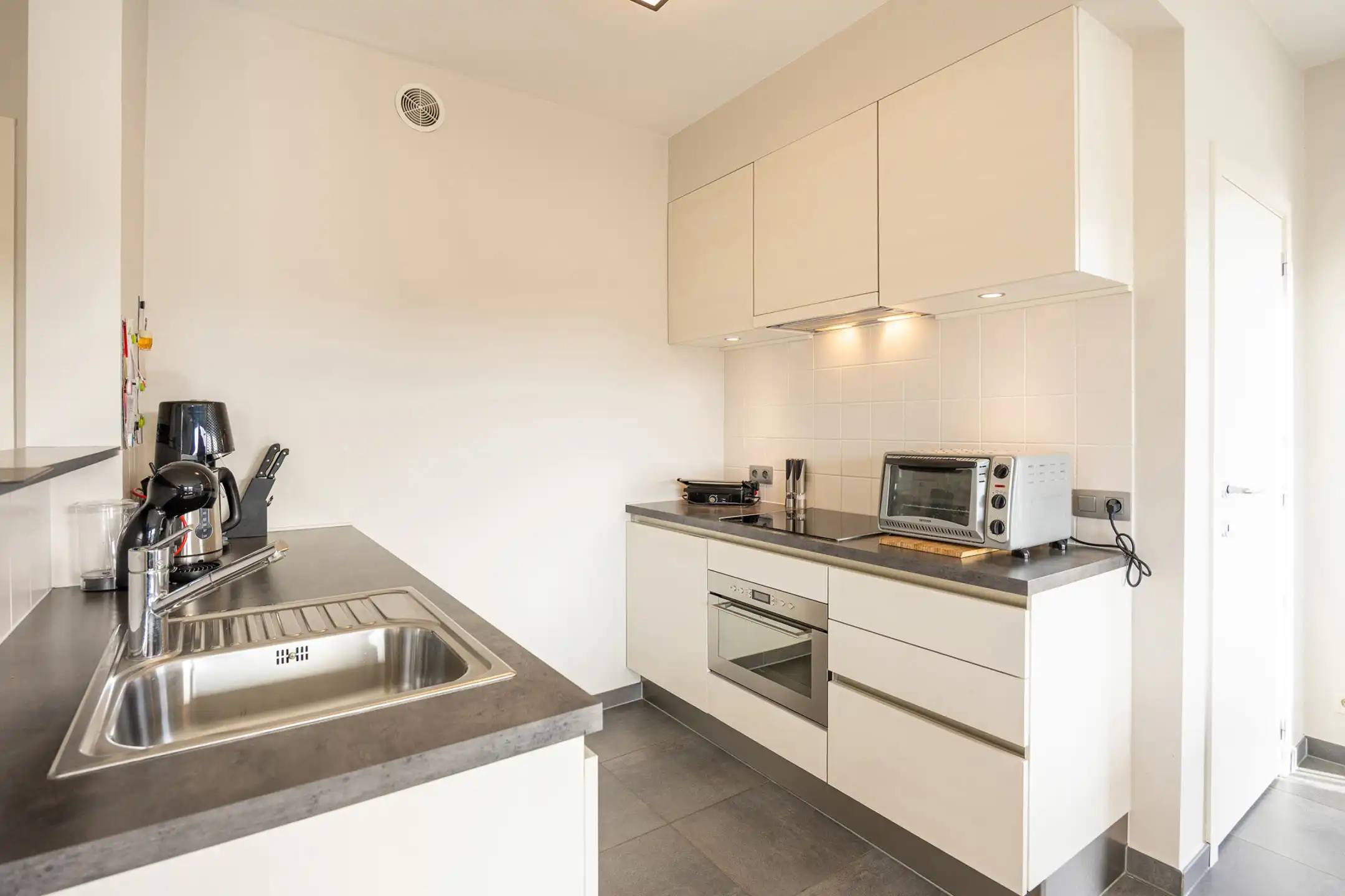 Instapklaar appartement met 2 slpk en terras te Oud-Turnhout foto 10