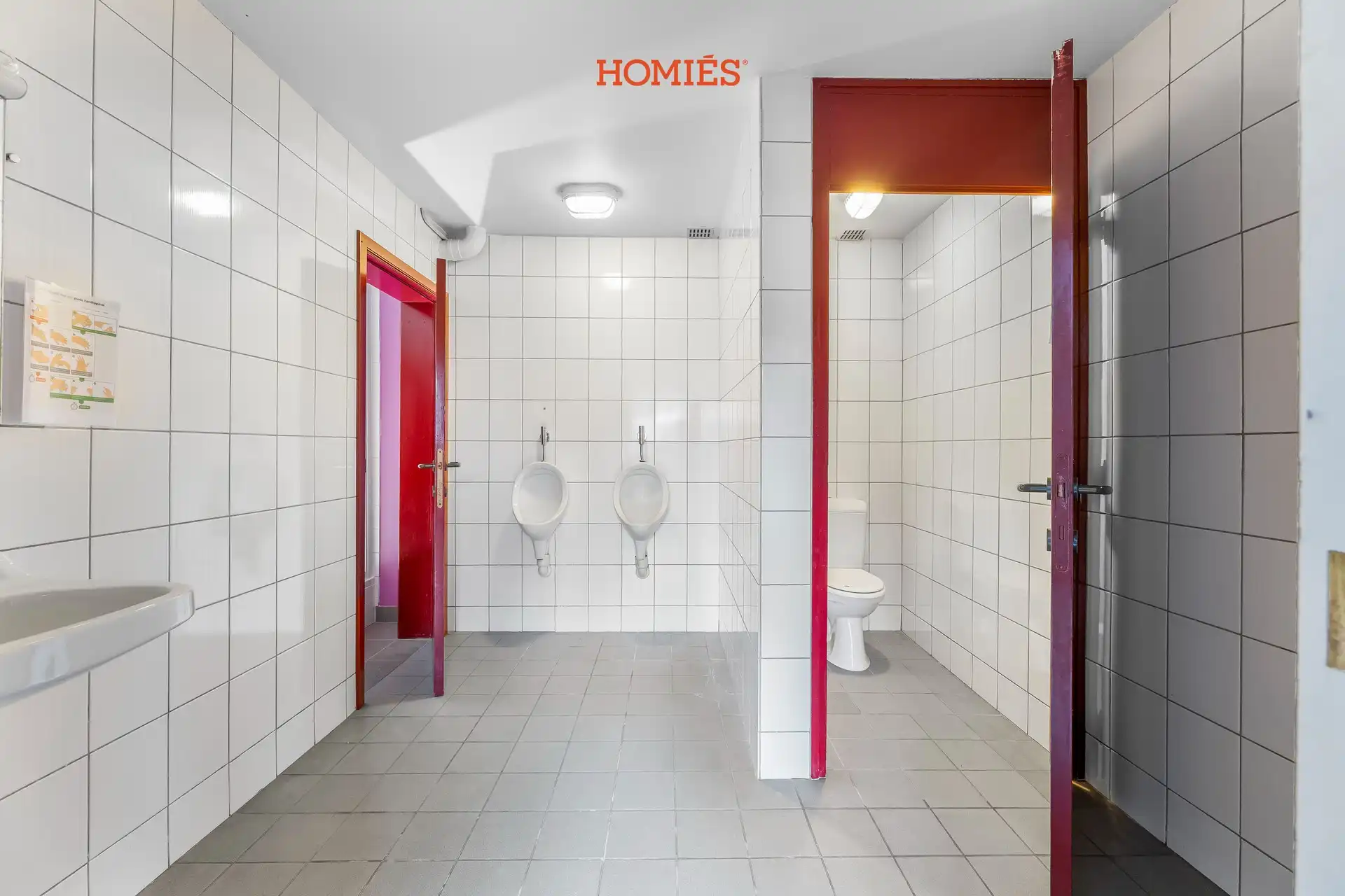 Veelzijdig handelspand met 9 parkeerplaatsen op toplocatie foto 13