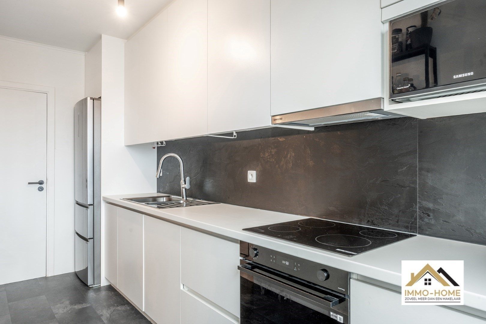 Instapklaar appartement nabij centrum Gent te Sint-Amandsberg! foto 7