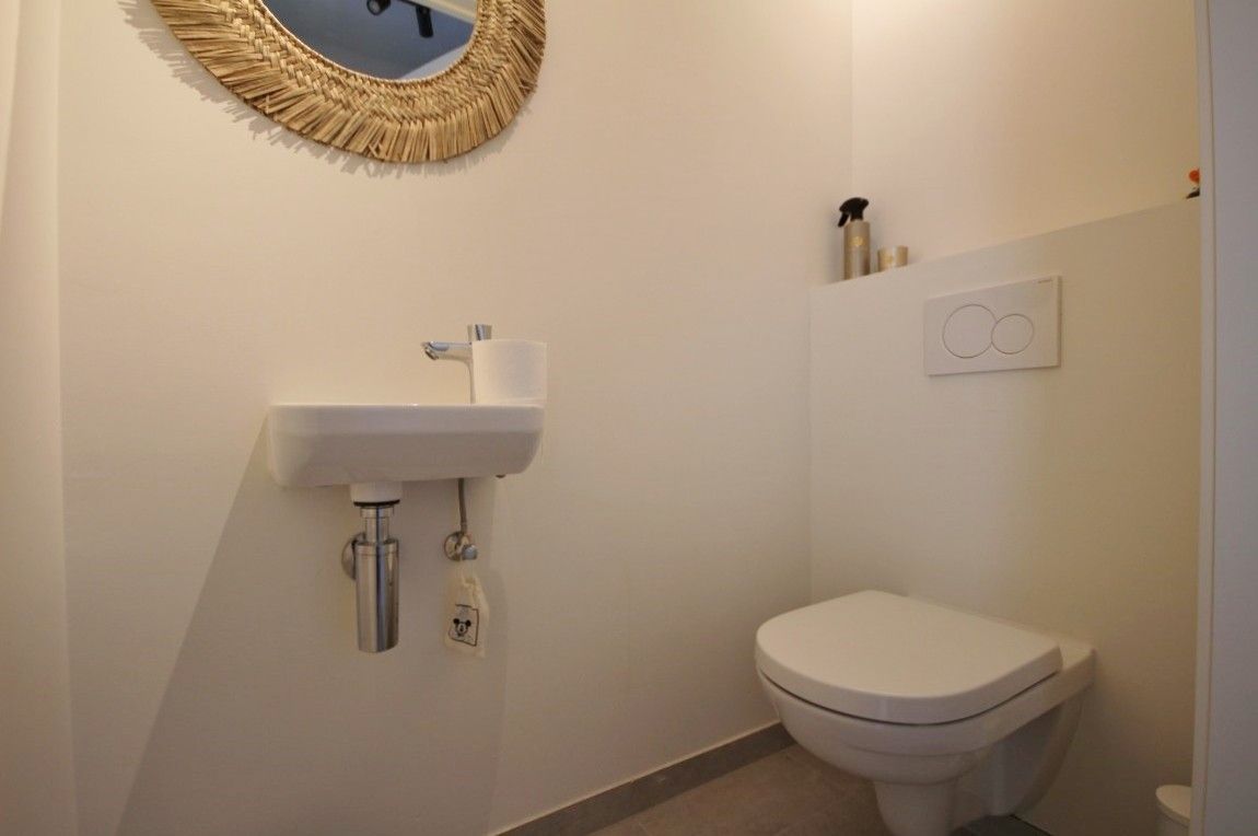 Nieuwbouw appartement met autostaanplaats en kelder! foto 8