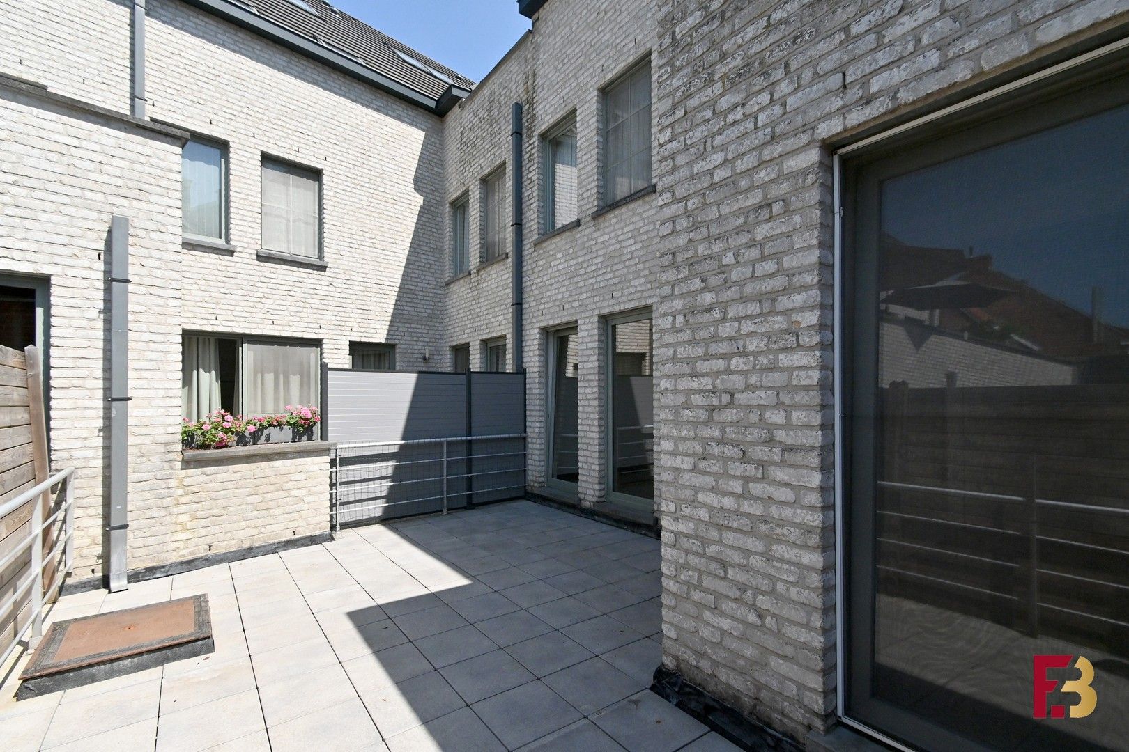 Gelijkvloers appartement met zonnig terras in hartje Melle foto 15