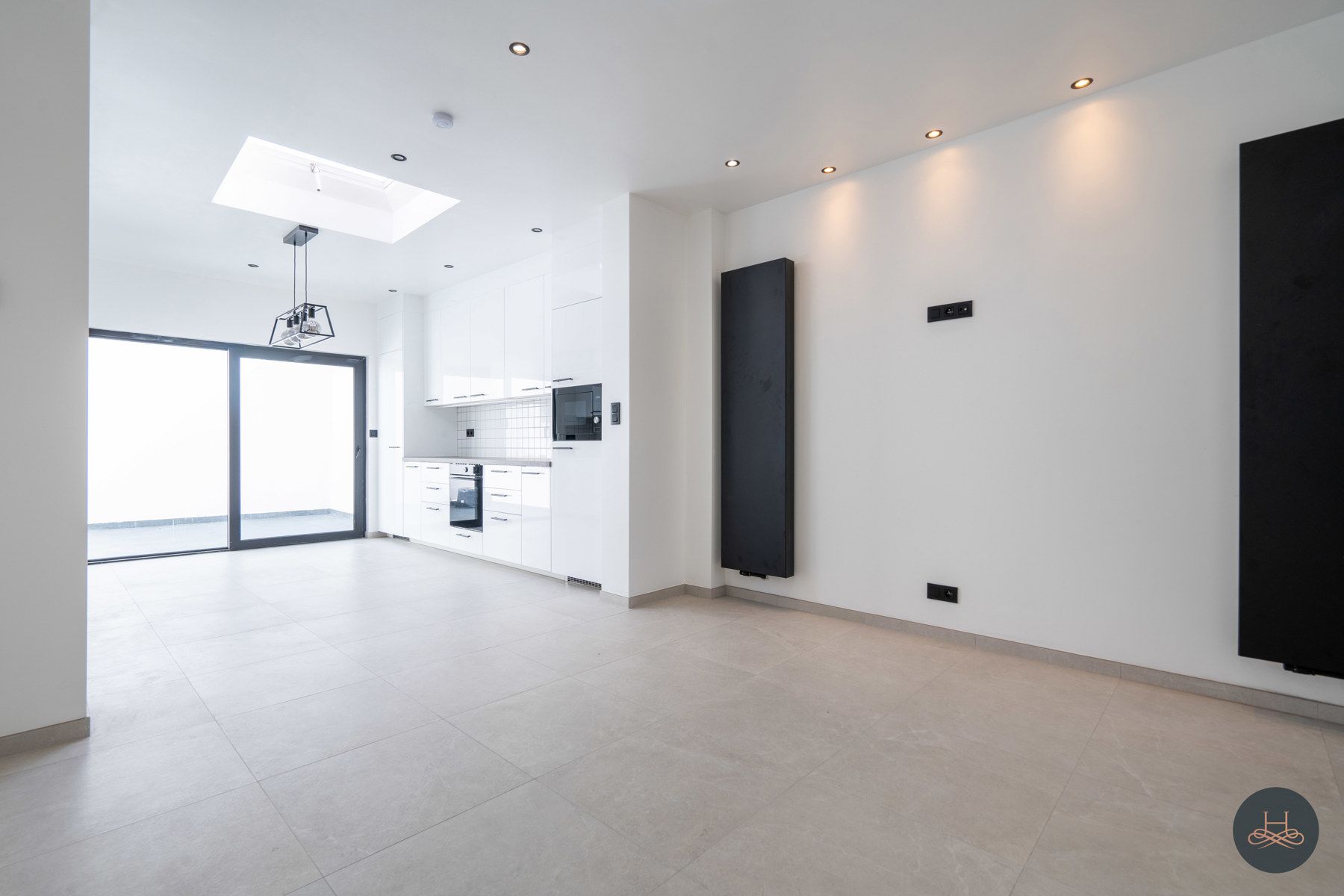 Prachtig gerenoveerde en rustig gelegen tweegevel woning foto 8