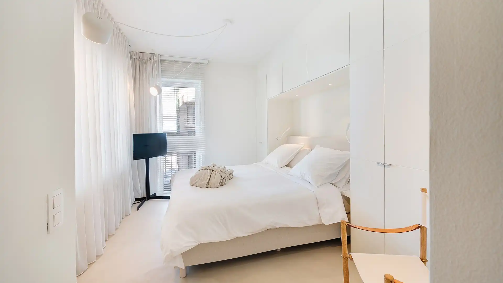 Instapklaar appartement met panoramisch zicht in ’t Zoute. foto 17