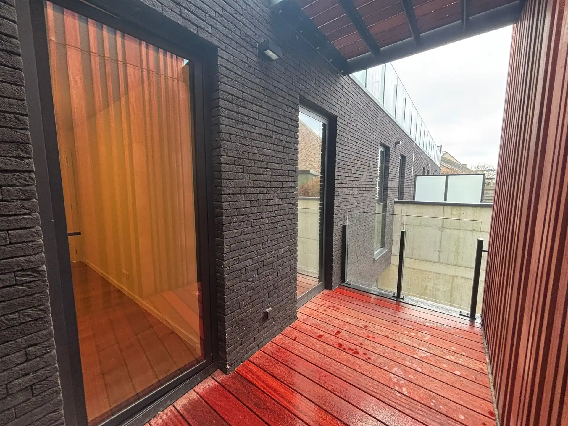 Modern gelijkvloers appartement met private tuin en ruime terrassen in Asse! foto 16