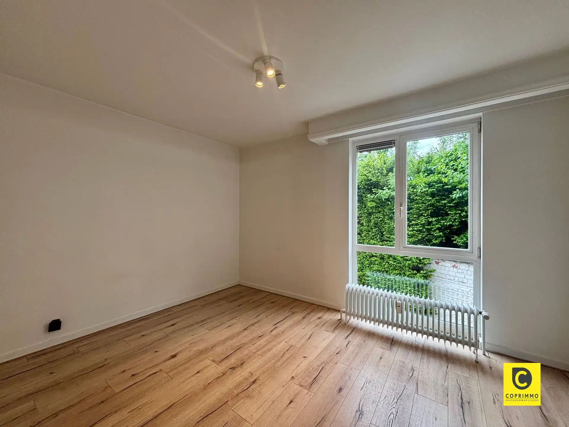 Instapklaar 3 slaapkamer appartement met zonnig terras, kelder en fietsenberging foto 22