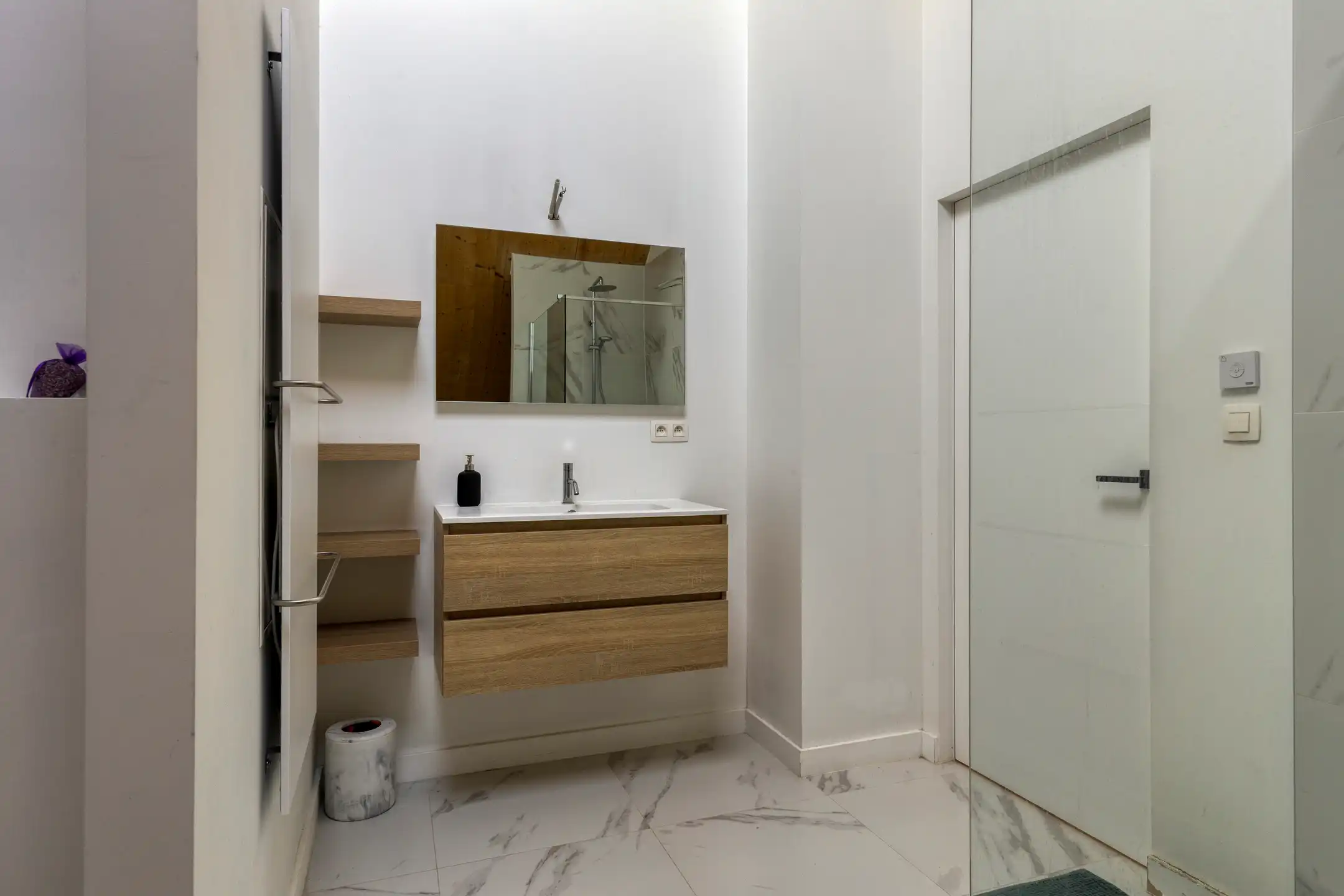 Multifunctionele praktijk met woonst te Mechelen - Zuid foto 35