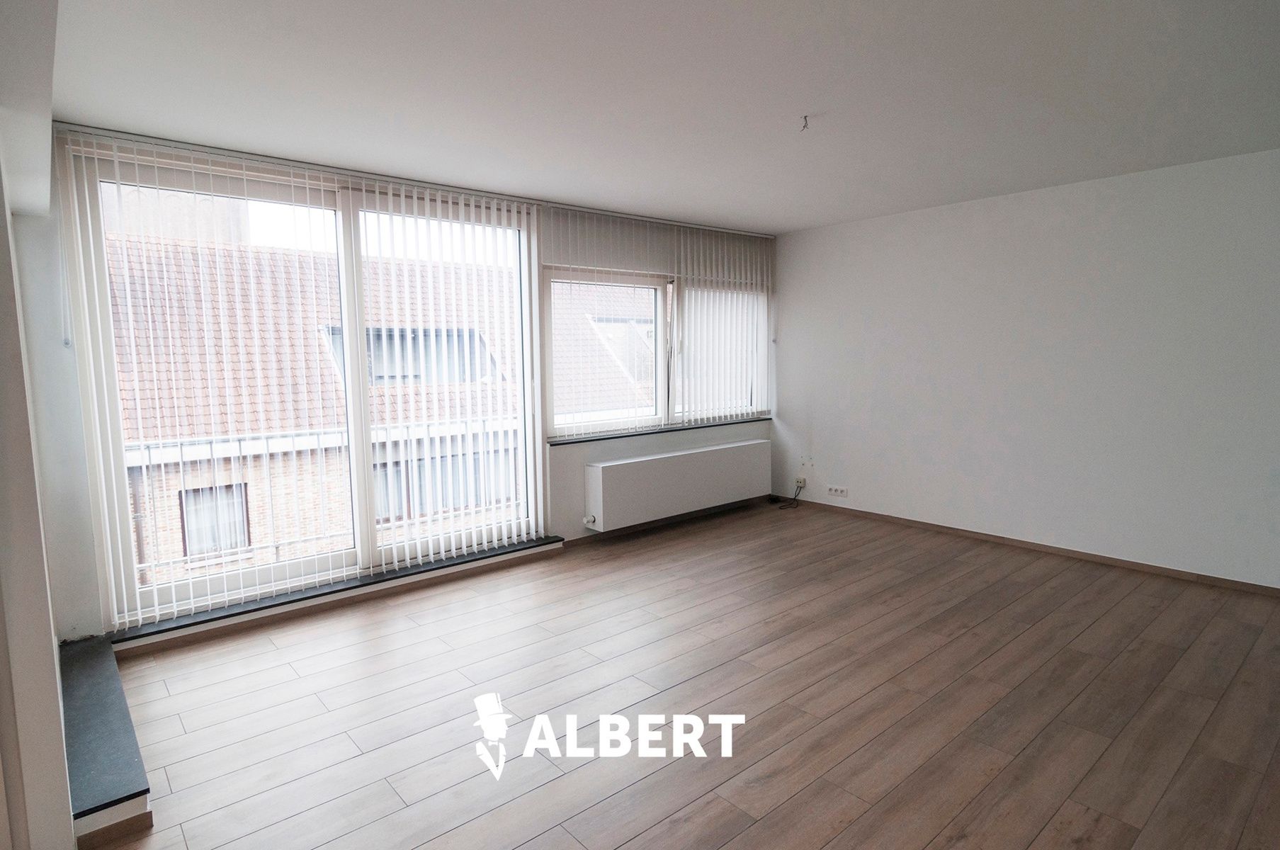 Te huur: ruim appartement, 3 slaapkamers, centrum Diepenbeek foto 3
