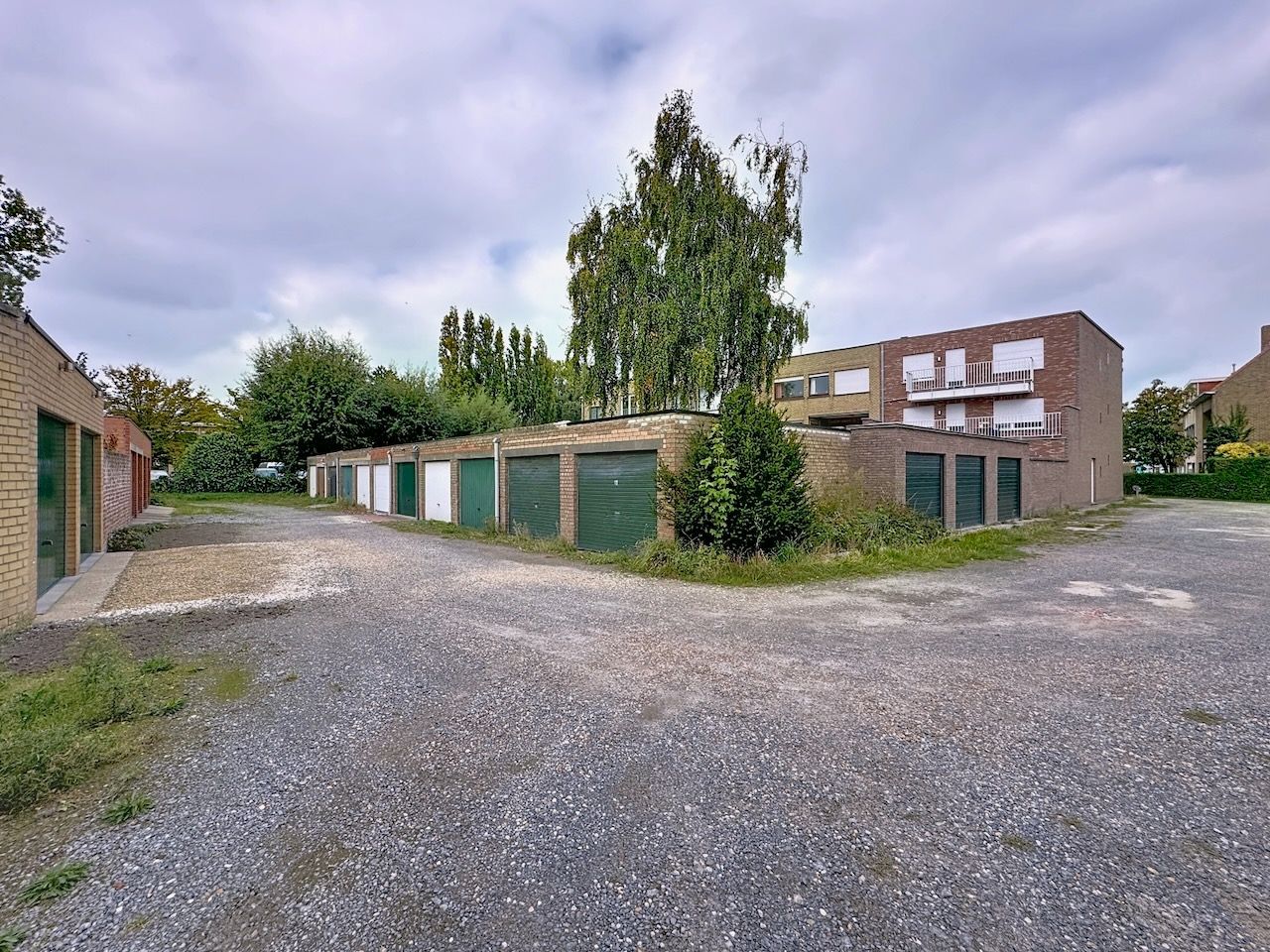 Zeer aangenaam gelegen, praktische gezinswoning met voortuintje in het dorp van Heist foto 29