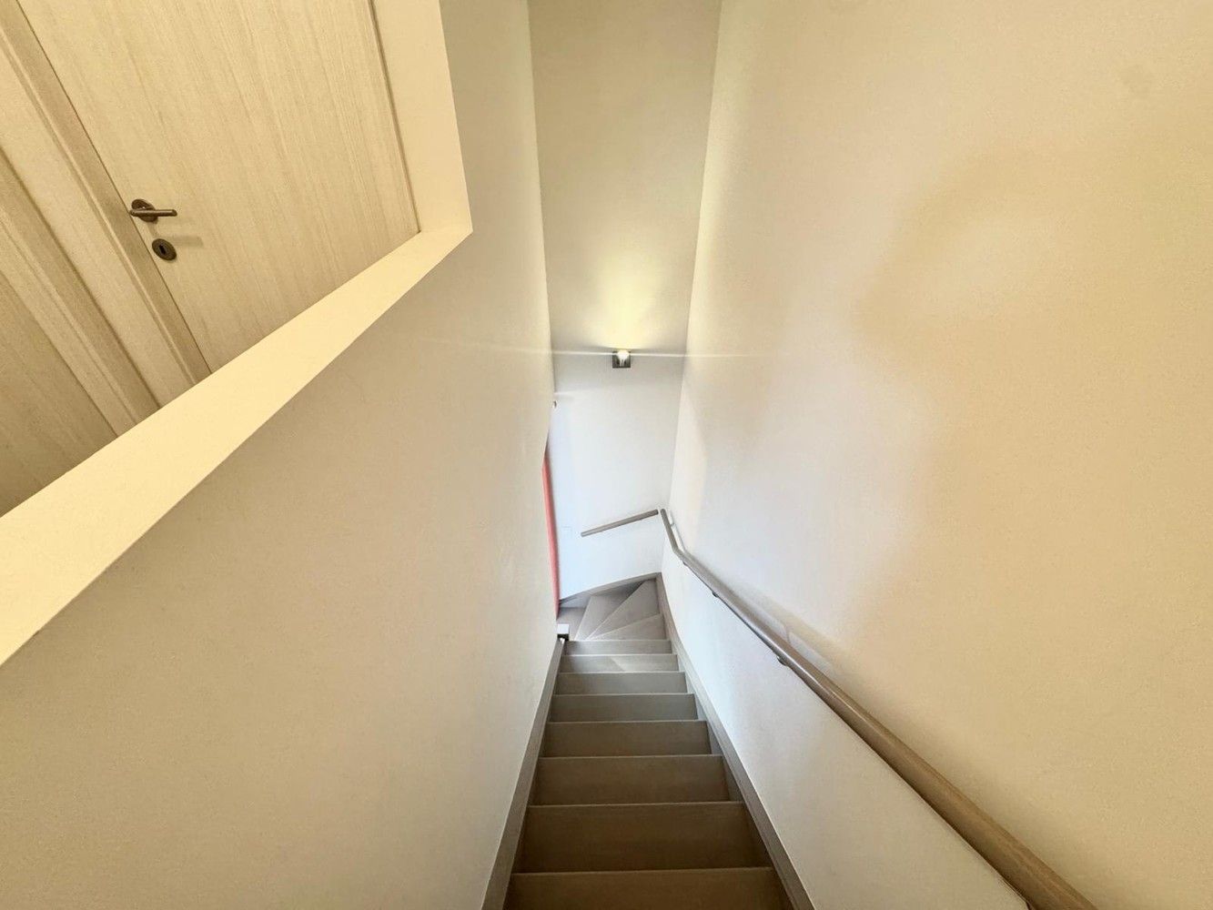 ENERGIEZUINIGE, INSTAPKLARE WONING (G.B.) foto 8