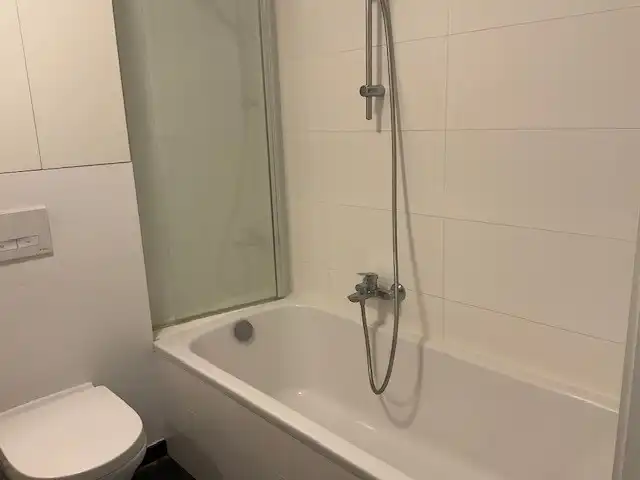 TE HUUR – Prachtig 2-slaapkamerappartement met ruim terras in Oudergem, nabij Brussel foto 22