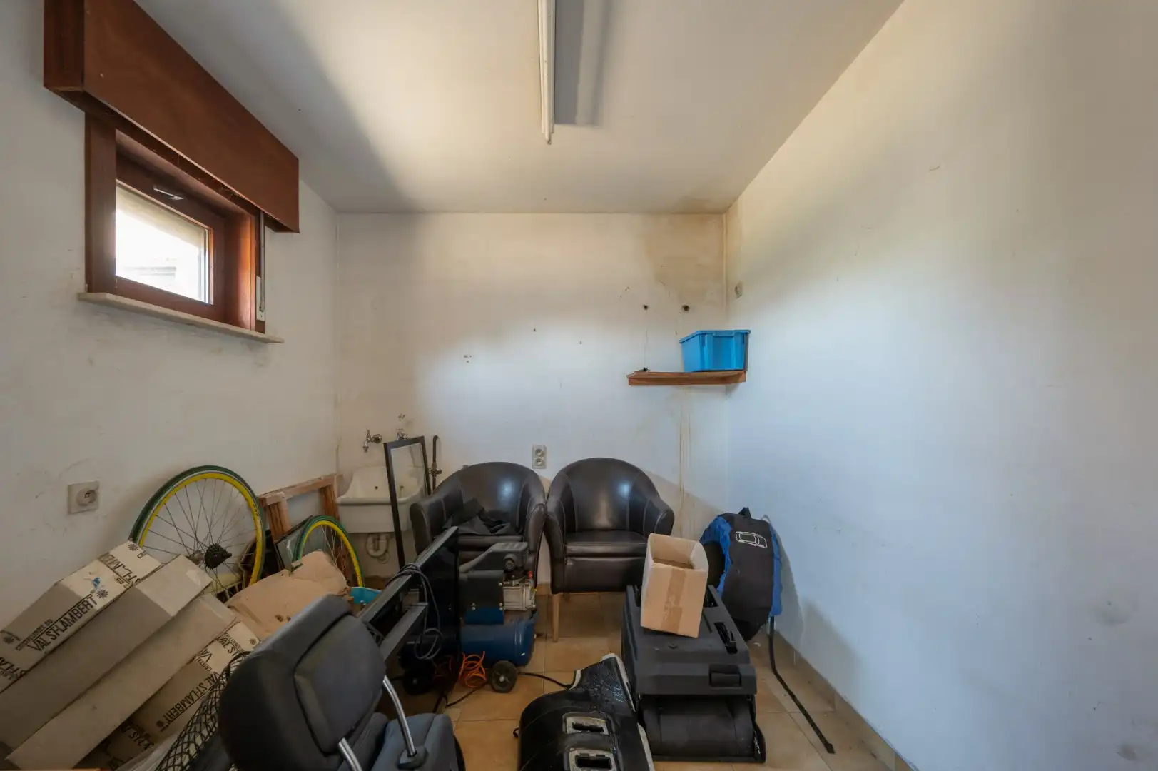 Eigendom met uitzonderlijk potentieel op een perceel van 824 m² in Varsenare.  foto 5