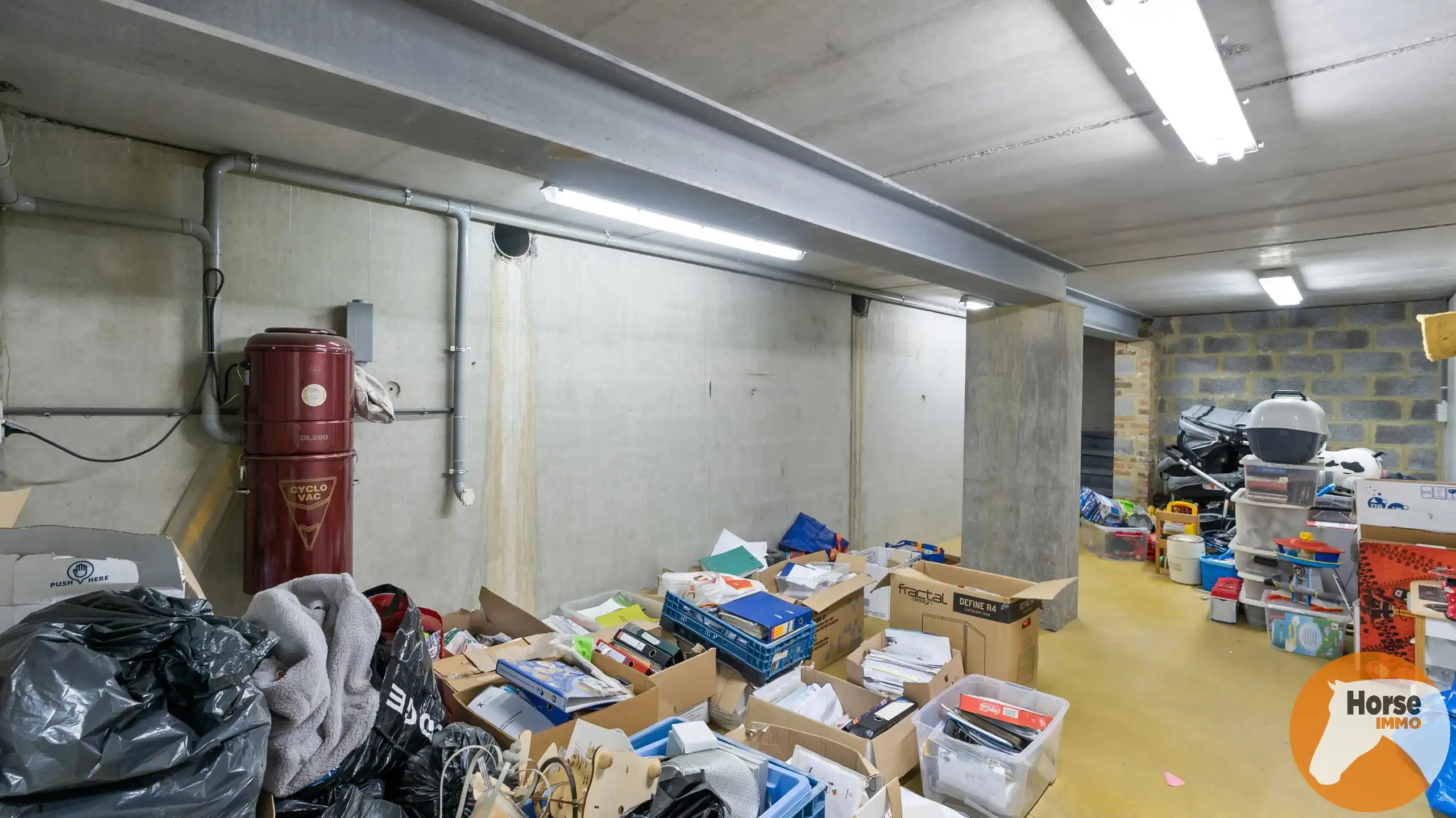 TOLLEMBEEK - Prachtige woning met 3 loodsen op +-2,9ha. foto 26
