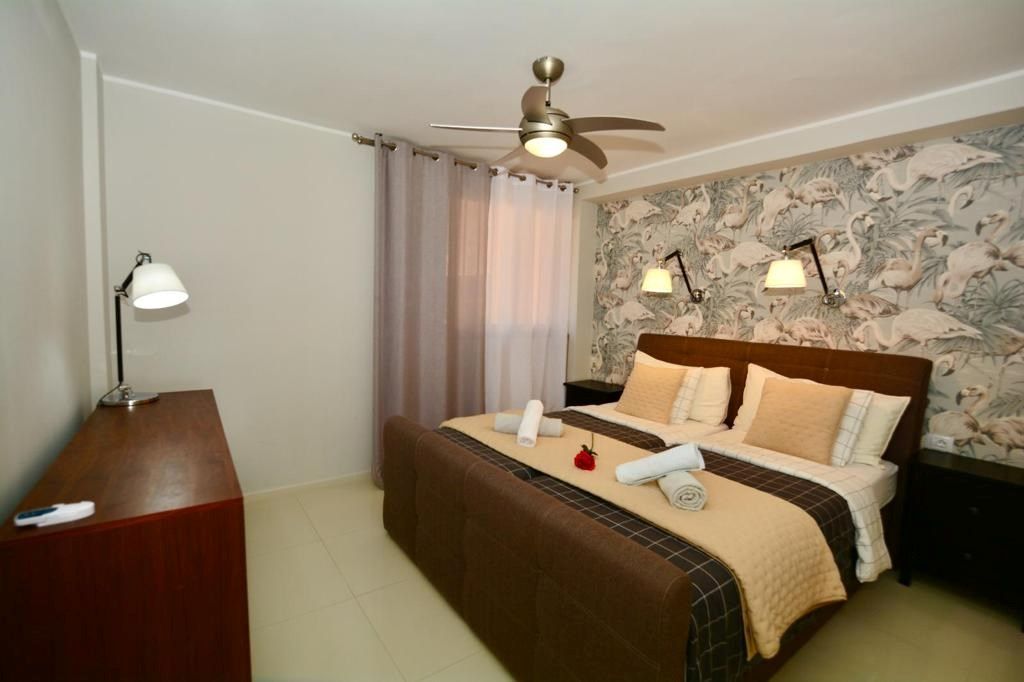 Gerenoveerd appartement met zeezicht foto 15