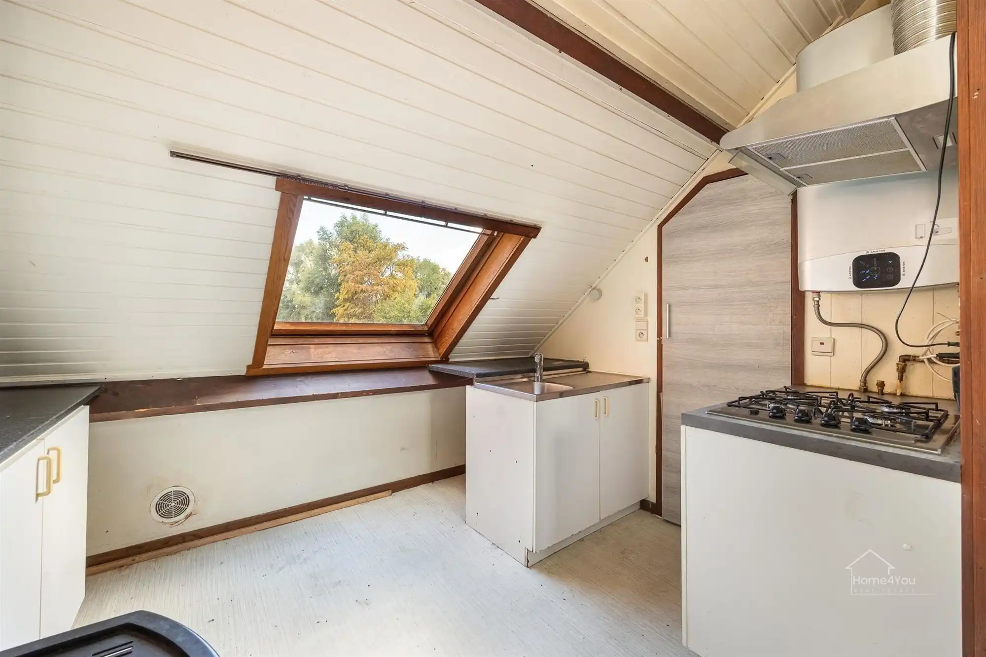 Te renoveren woning met 2 woonentiteiten + tuin foto 19