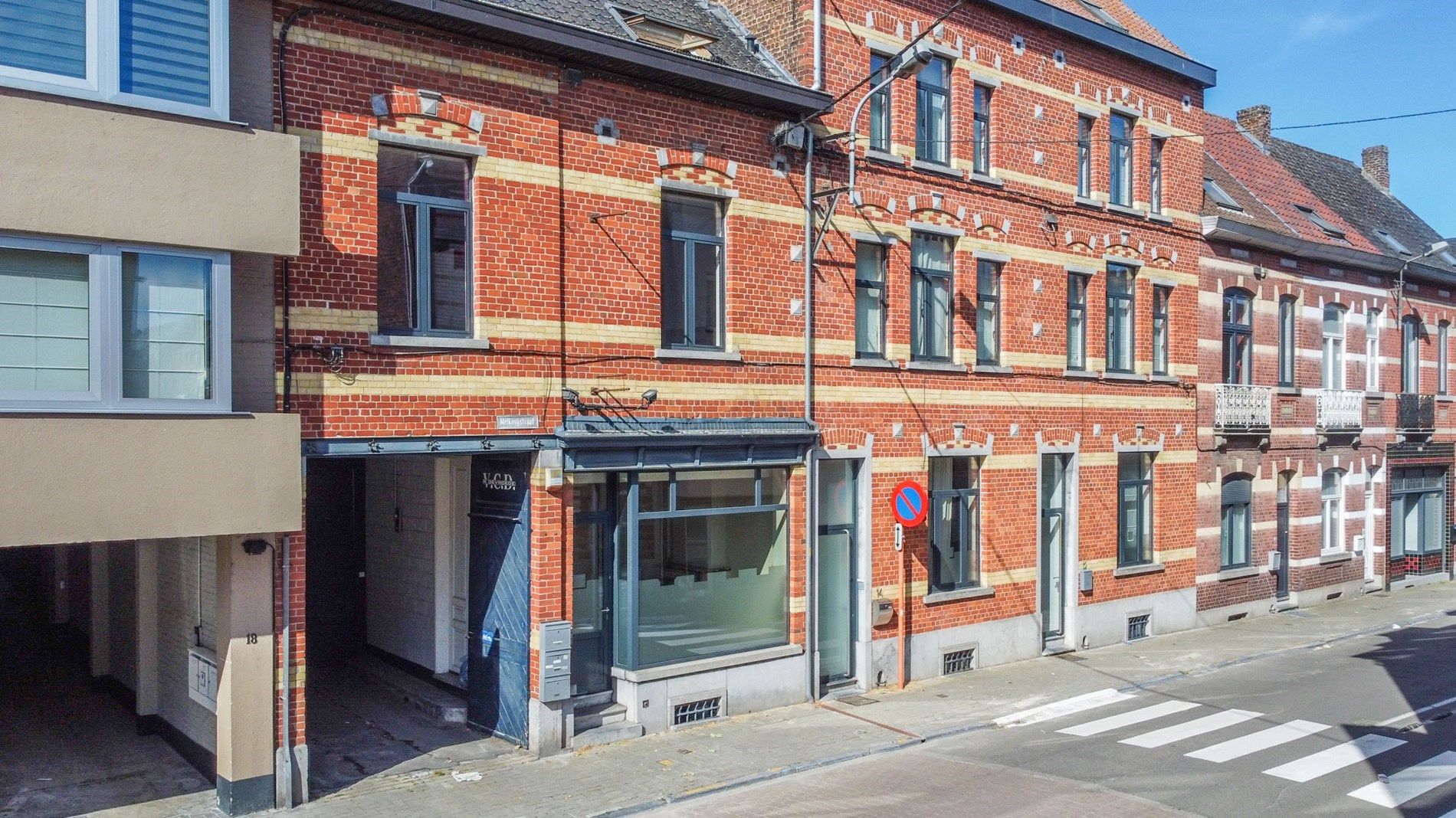 Appartementsgebouw met 3 app, 7 garages en 2 ateliers ! foto 11