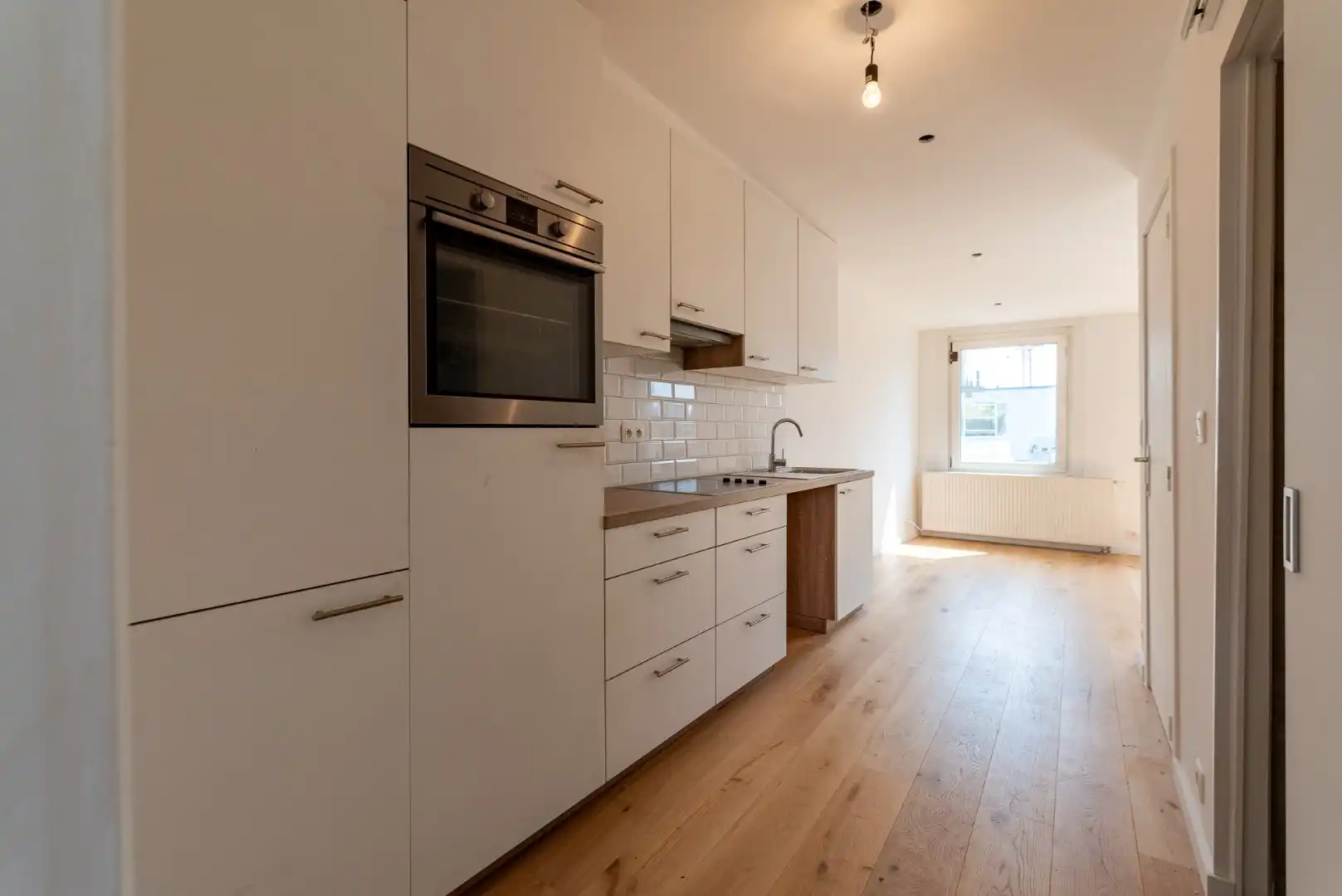 Gerenoveerd appartement met terras, op topligging foto {{pictureIndex}}
