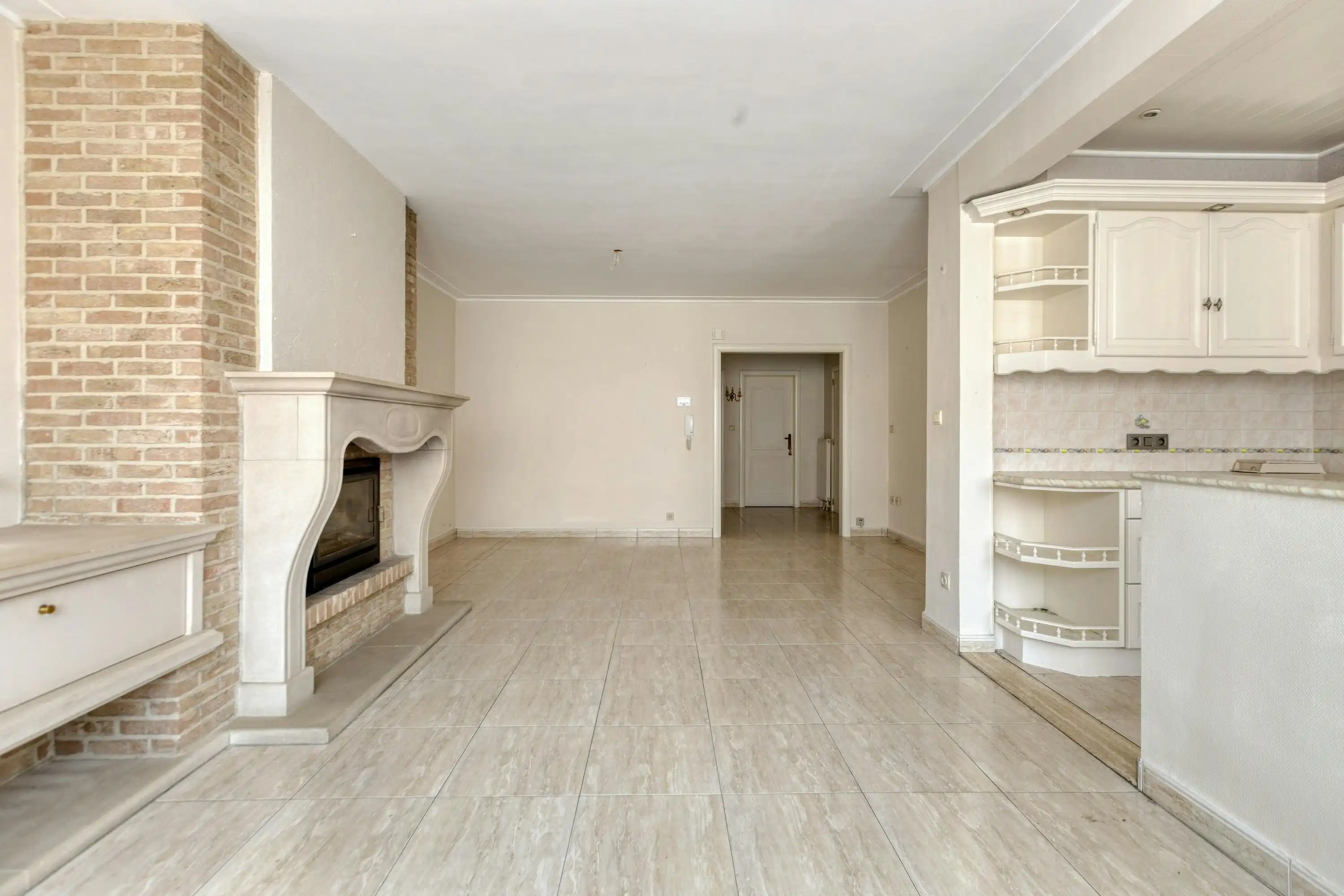 Gelijkvloers appartement te koop in Deurne met garage  foto 4