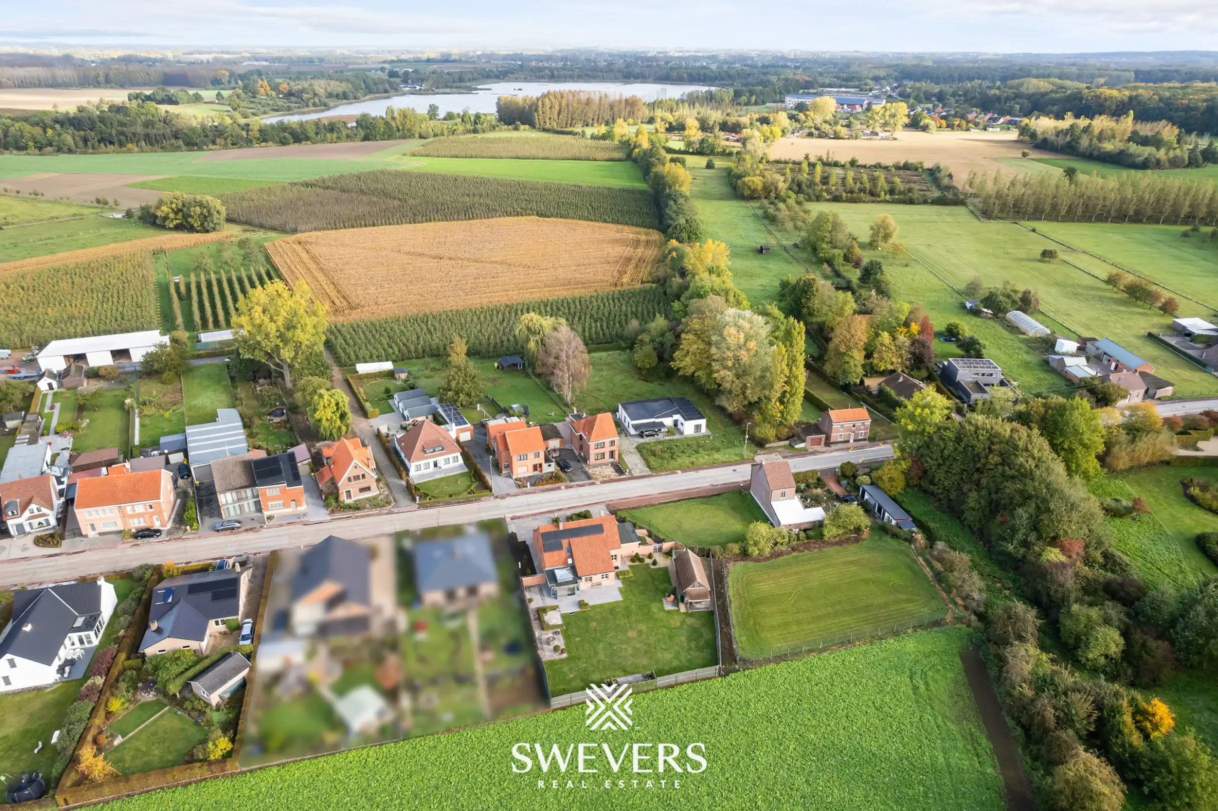 Sfeervolle open bebouwing met royale tuin en veel privacy foto 36