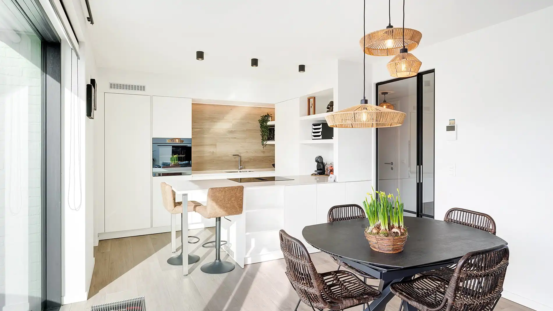 Penthouse met zongericht terras in Residentie Meerzicht foto 5