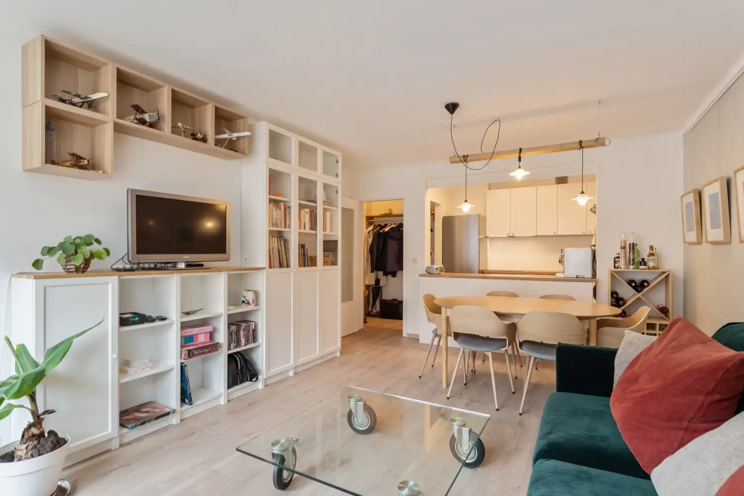 Recent gerenoveerd en energiezuinig appartement met 1 slaapkamer te centrum Leuven! foto 12