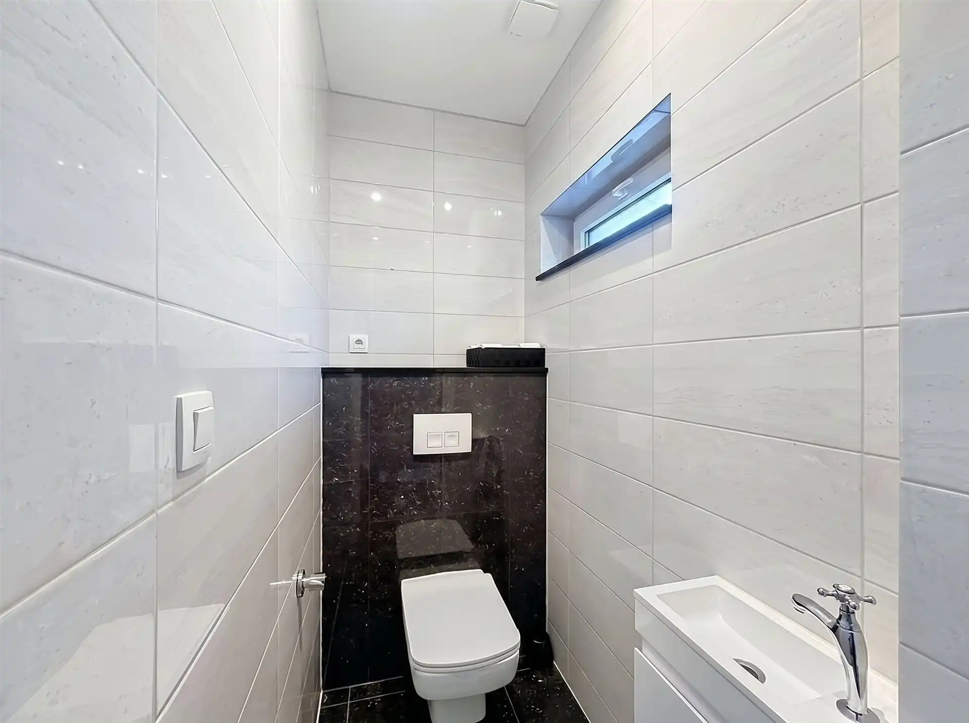 Prachtige instapklare woning met 6 slaapkamers en 2 badkamers! foto 9
