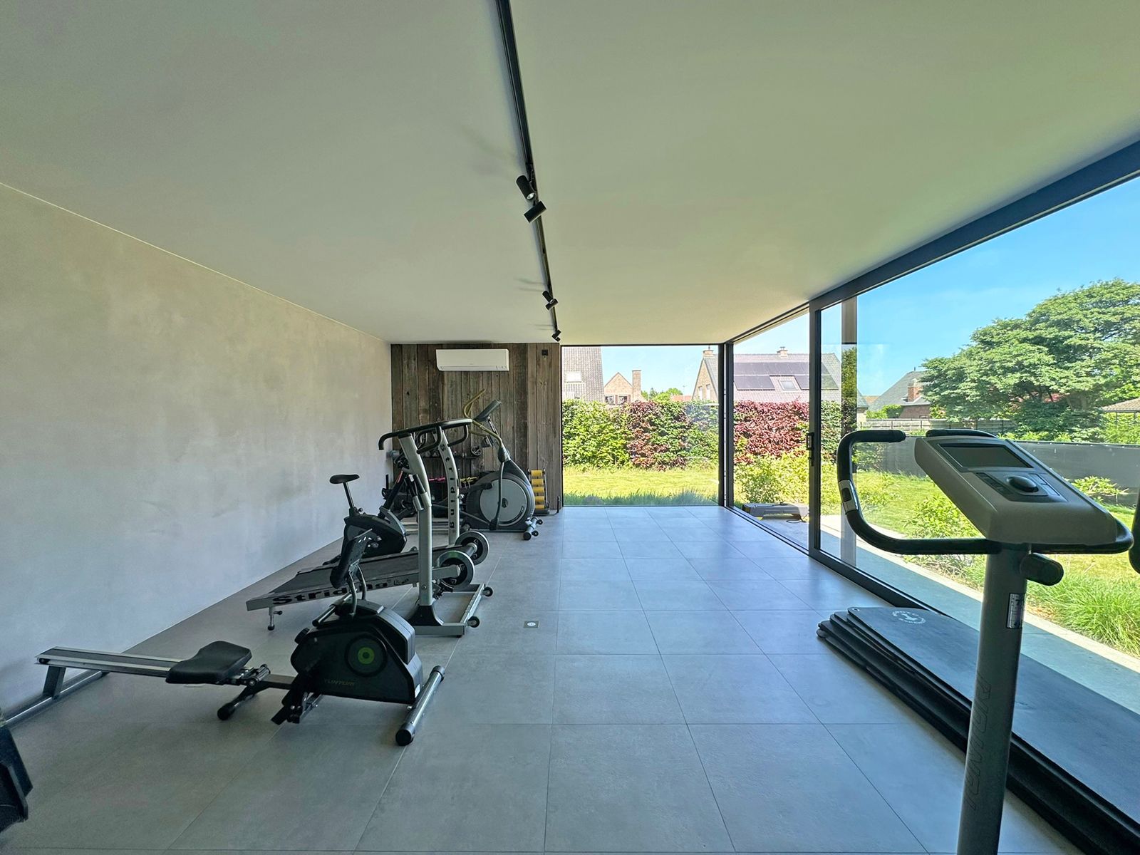 Instapklare coworkingspace in beauty & sport te Gavere foto 11