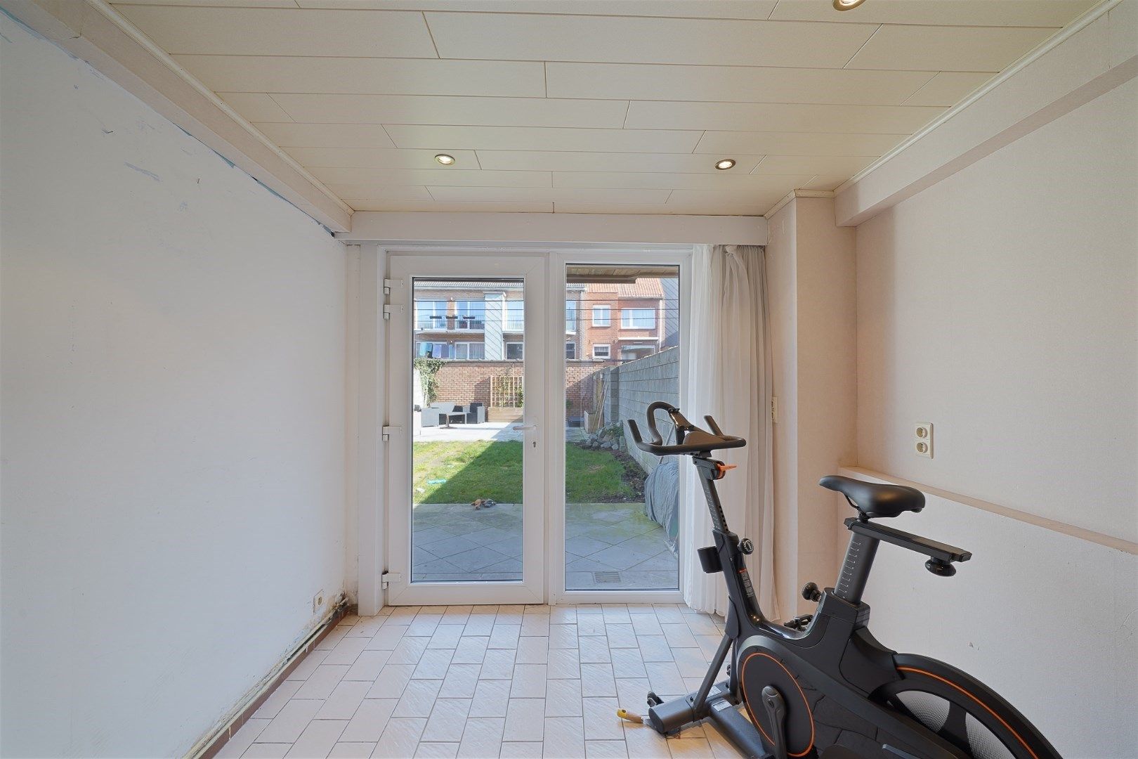 Ruime bel-étagewoning met garage en 3 slaapkamers foto 12