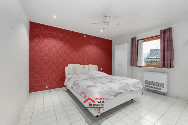 Instapklare woning OB - 4 slpkmrs - 810m² grondopp. foto 11