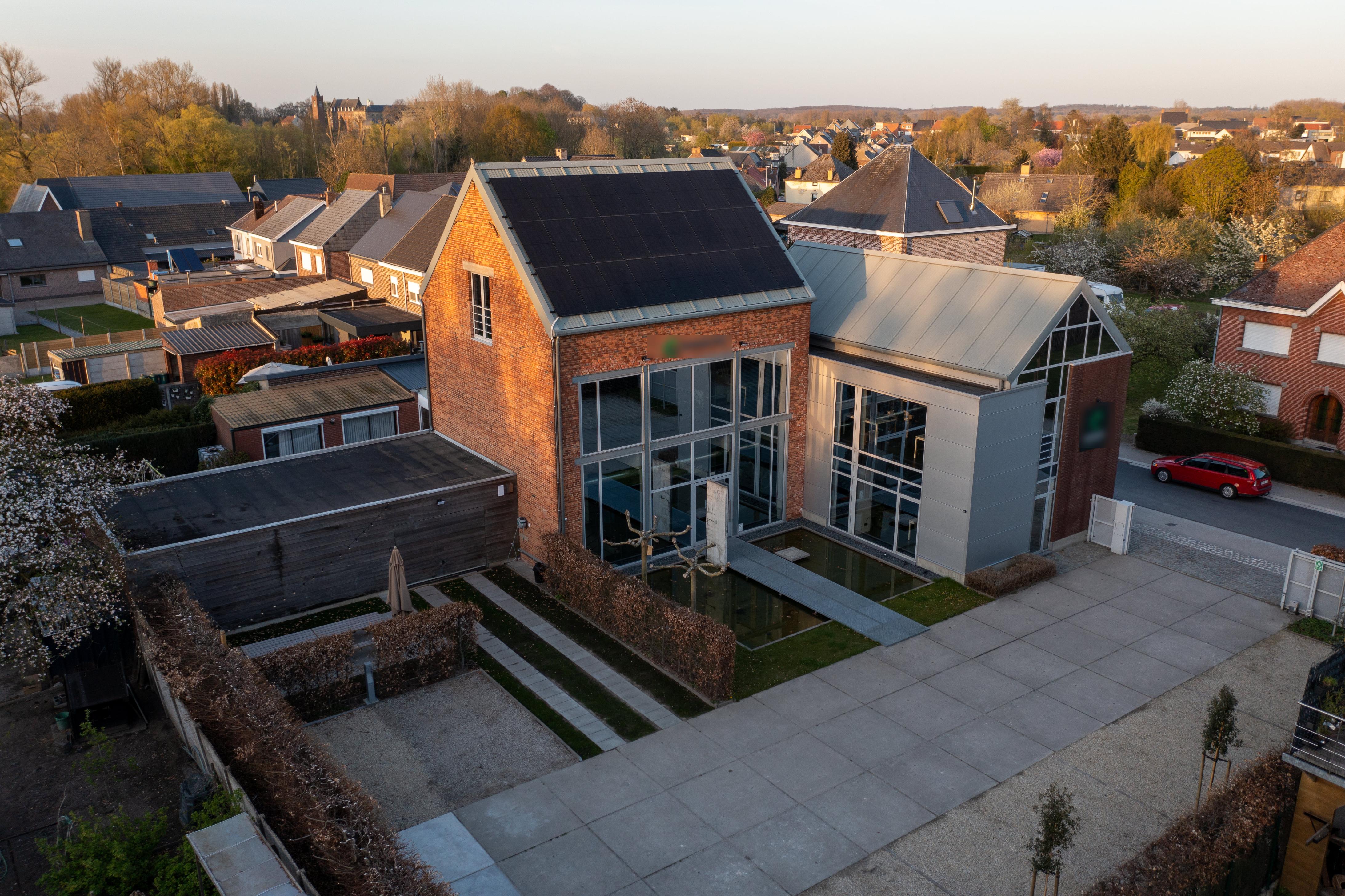 LUXE BEMEUBELDE KANTOREN MET PARKING foto {{pictureIndex}}