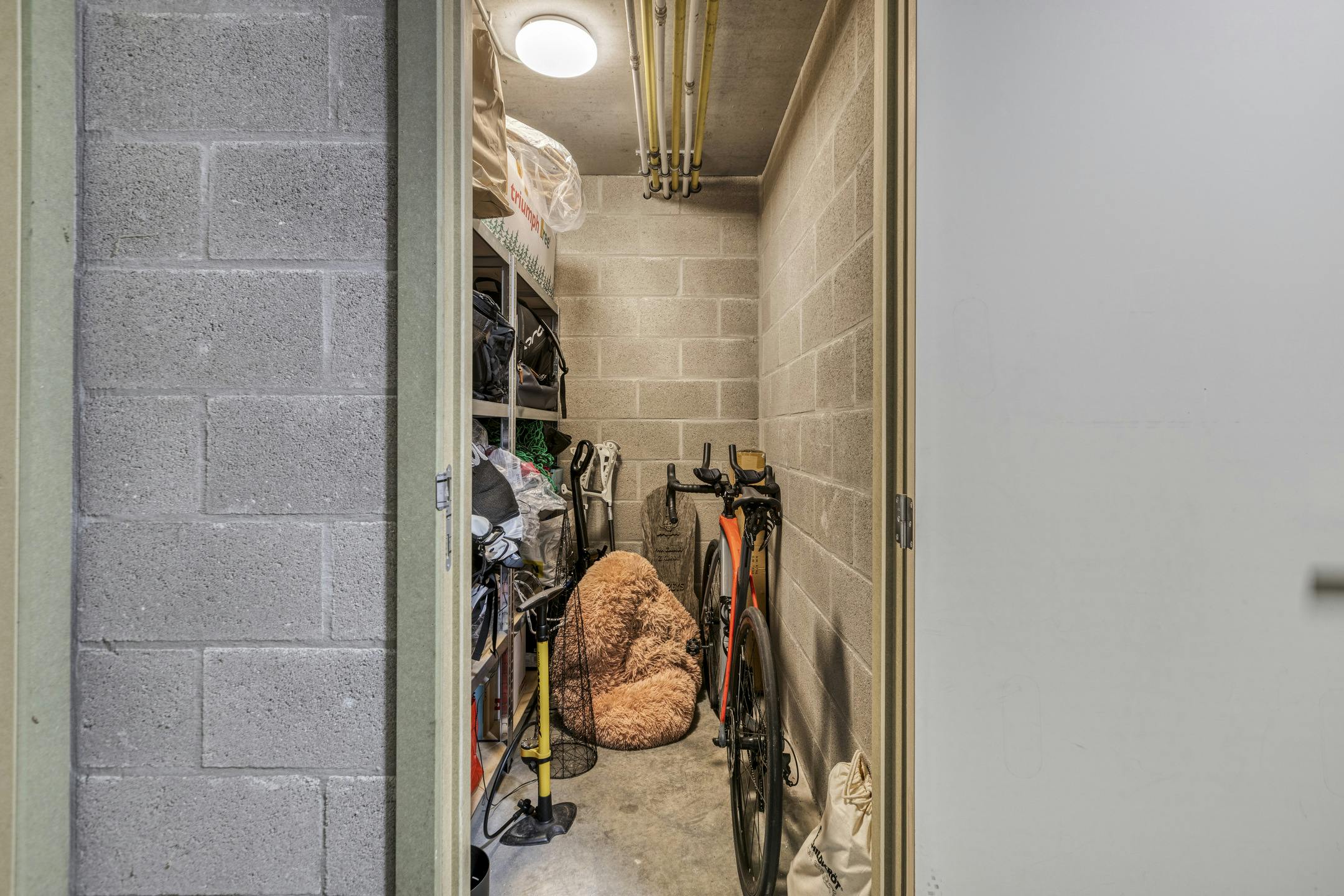 Lichtrijk & Luxueus gelijkvoersappartement in Genk foto 19