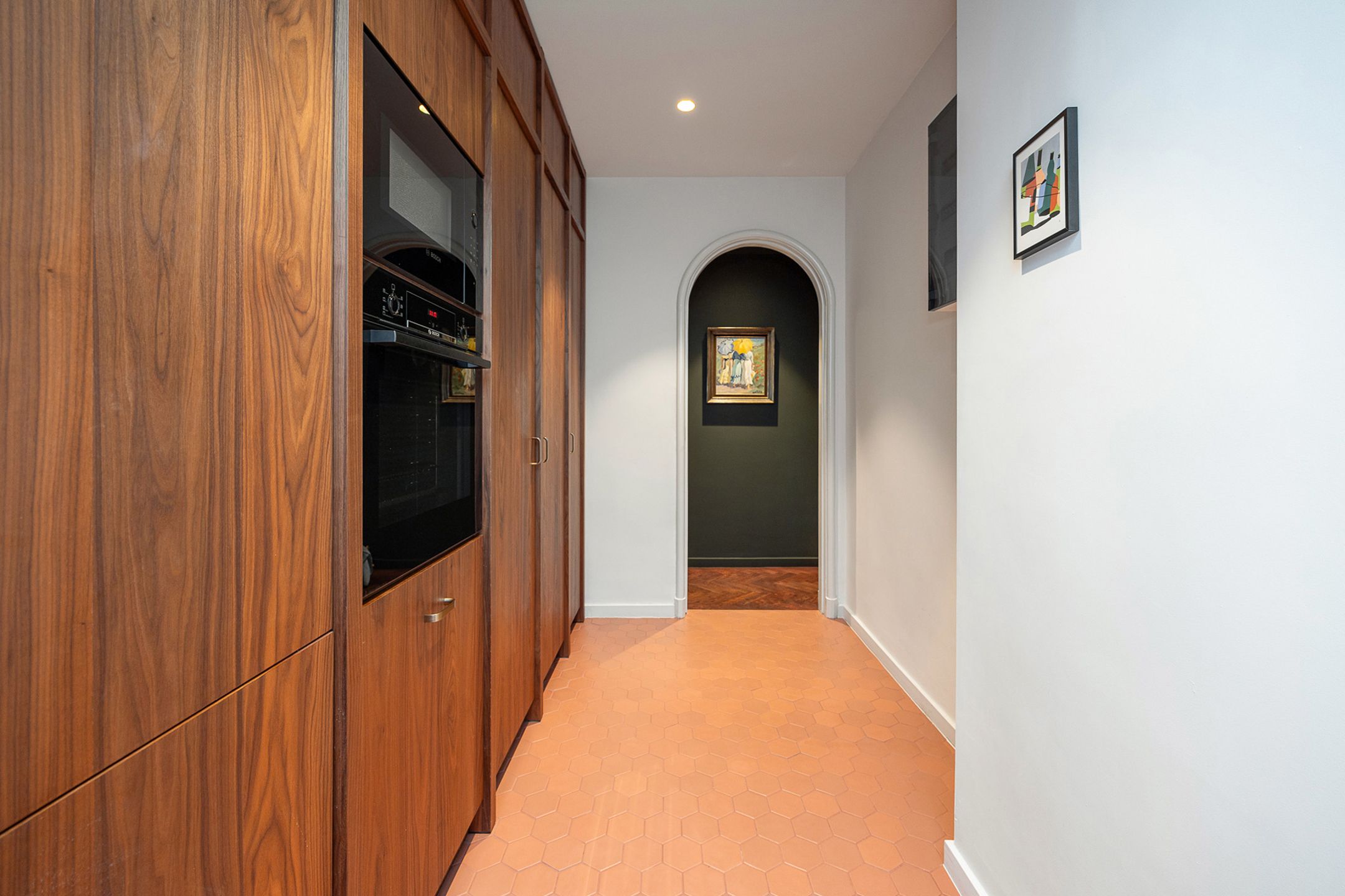 ANTWERPEN - Charmant gerenoveerd appartement foto 6