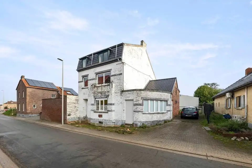 RUIME WONING MET VEEL POTENTIEEL IN BILZEN-HOESELT foto 31