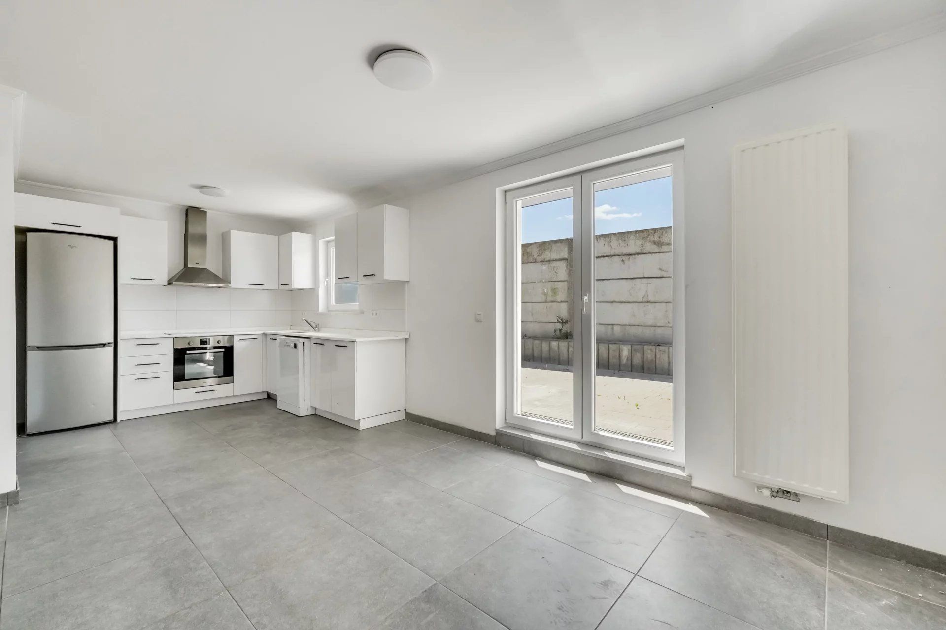Gerenoveerde woning aan de stadsrand foto 7