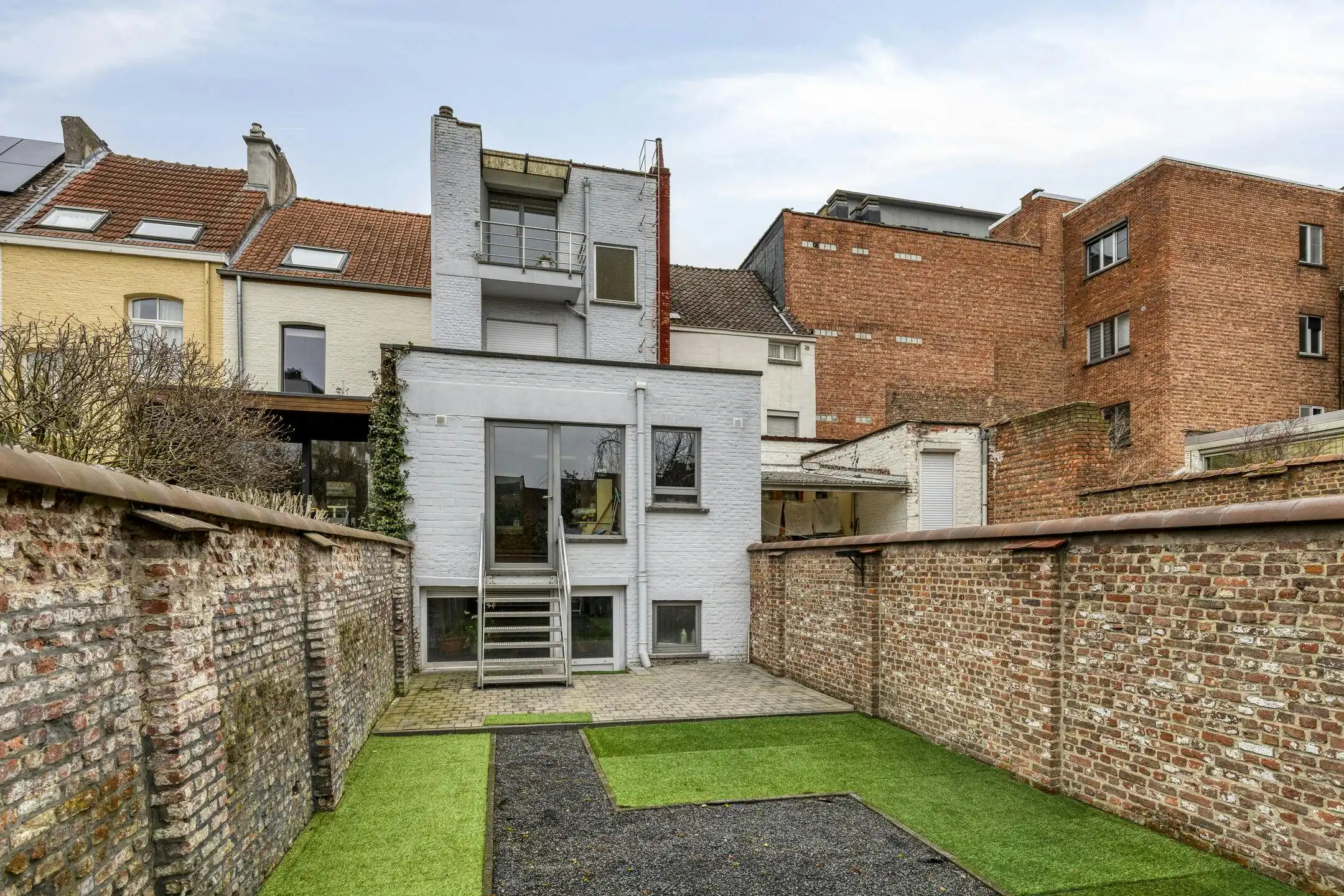 Opbrengsteigendom met 3 studio's en tuin te Mechelen foto 13