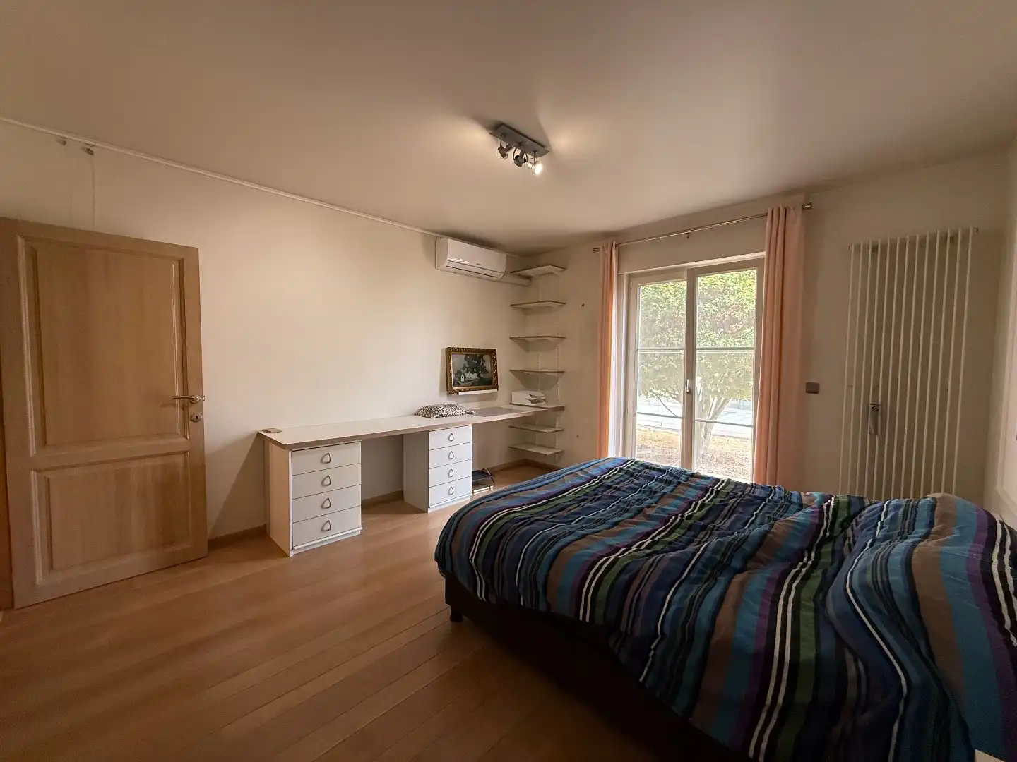 Riant en bemeubeld appartement met 5 slpks en daktuin in Balen-centrum ! foto 26