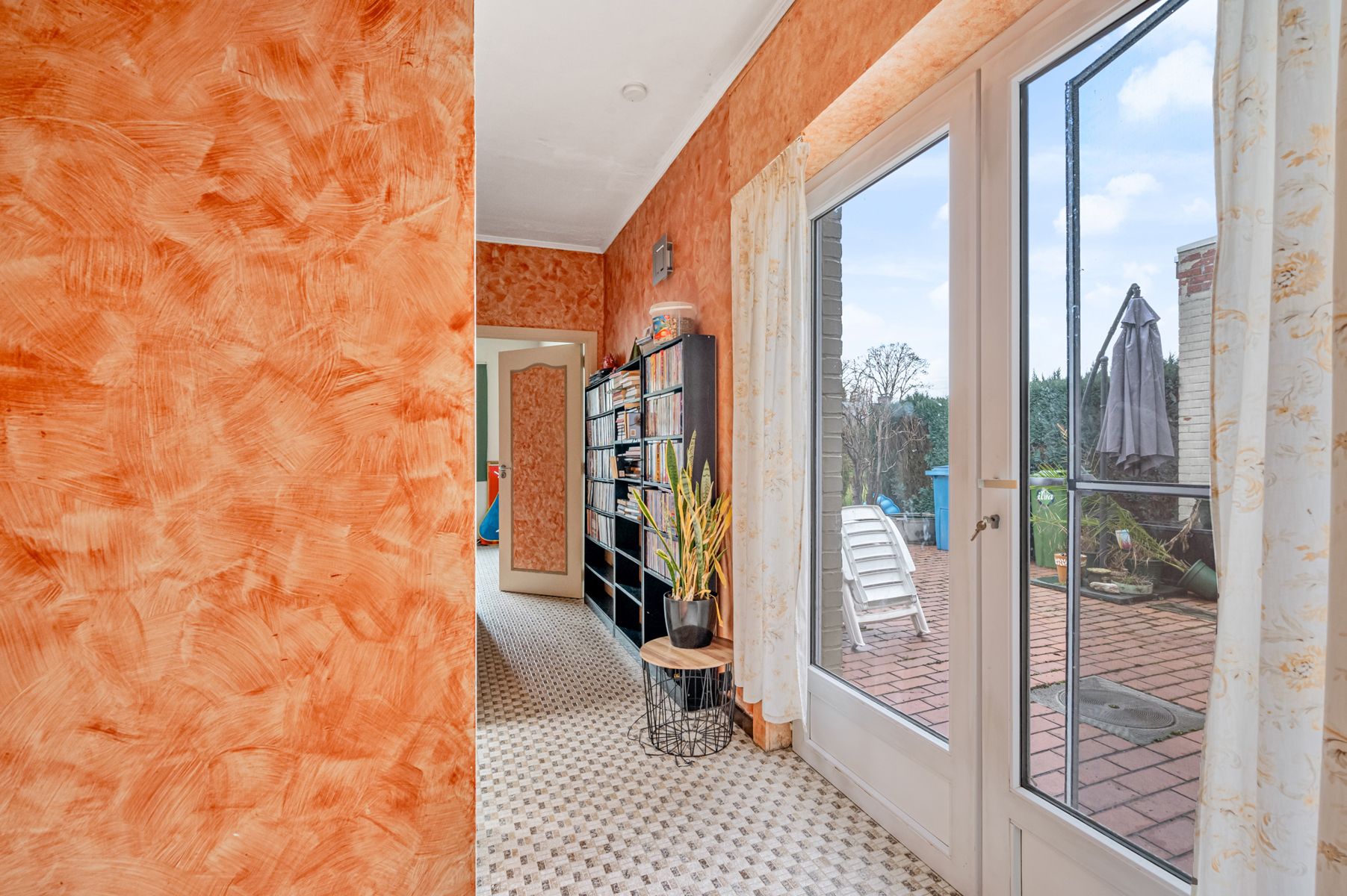 Woning met uitbreidingsmogelijkheden in Overboelare foto 10