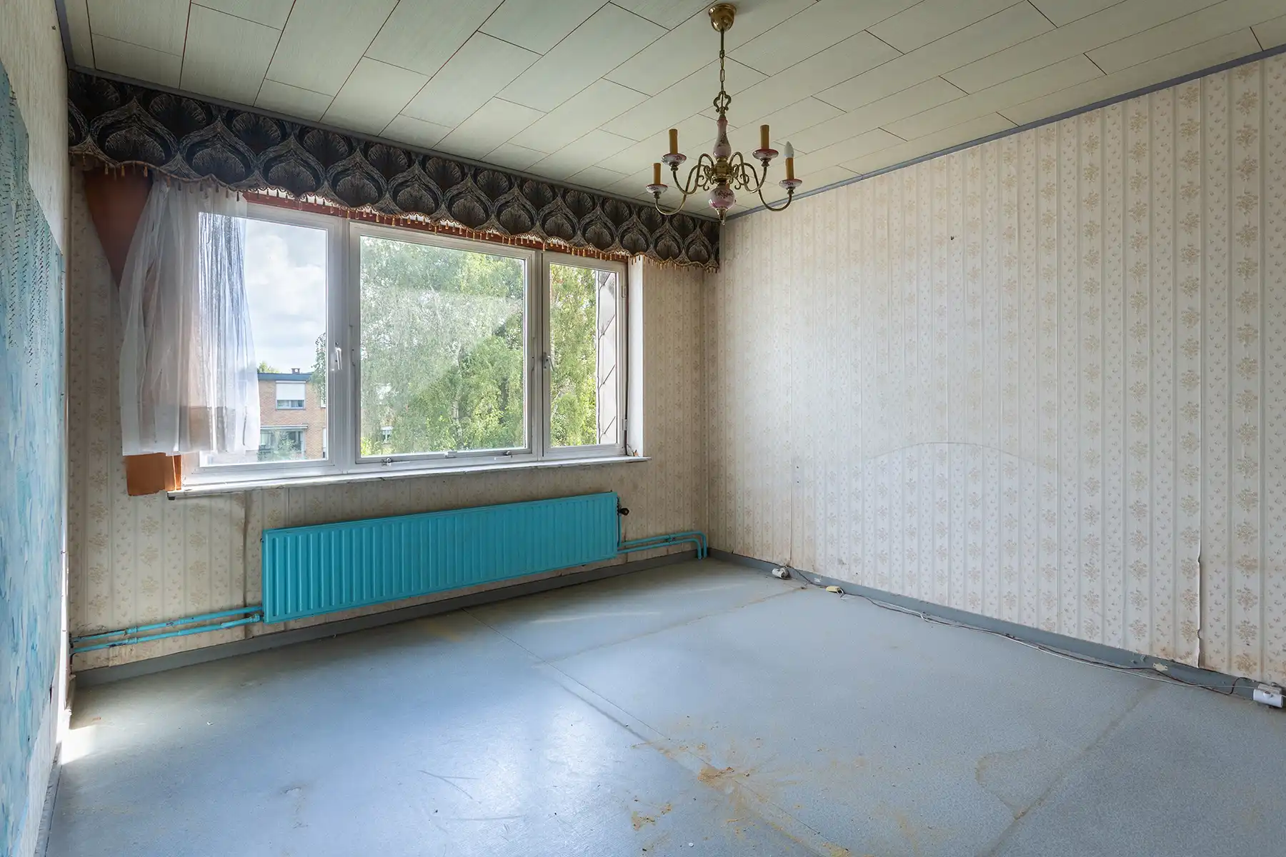 Stabroek | Bel-Etage woning met veel potentieel. foto 10