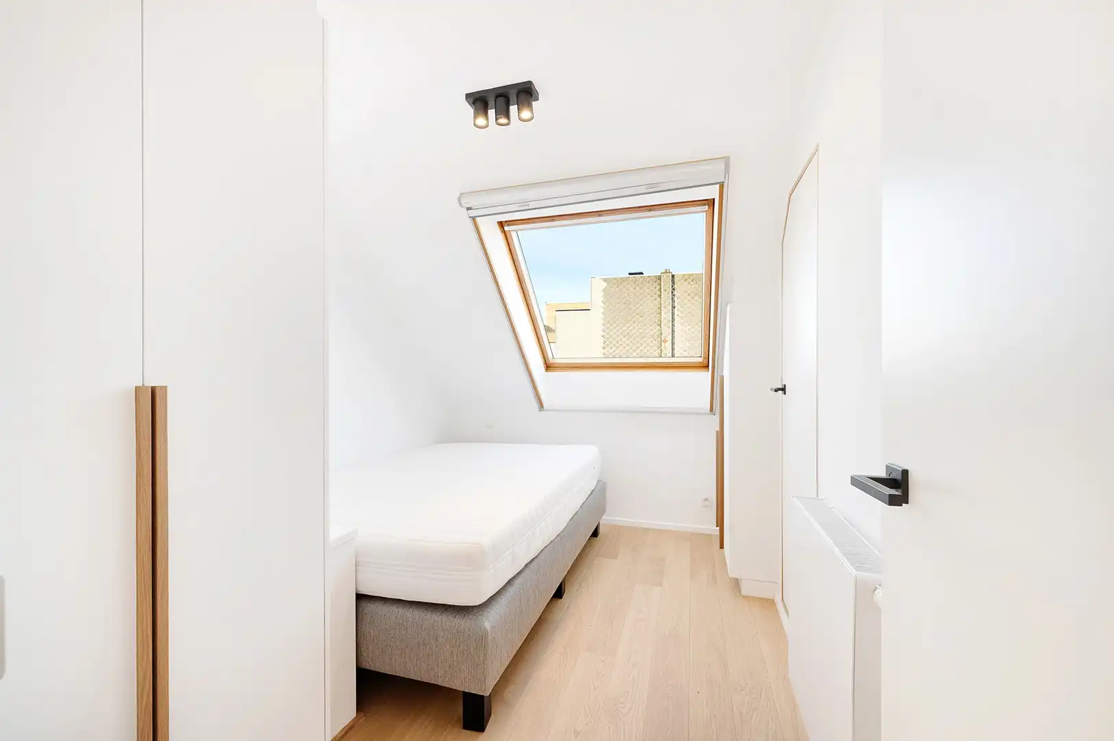 Zonnig gerenoveerd duplex penthouse appartement te Zoute foto 21