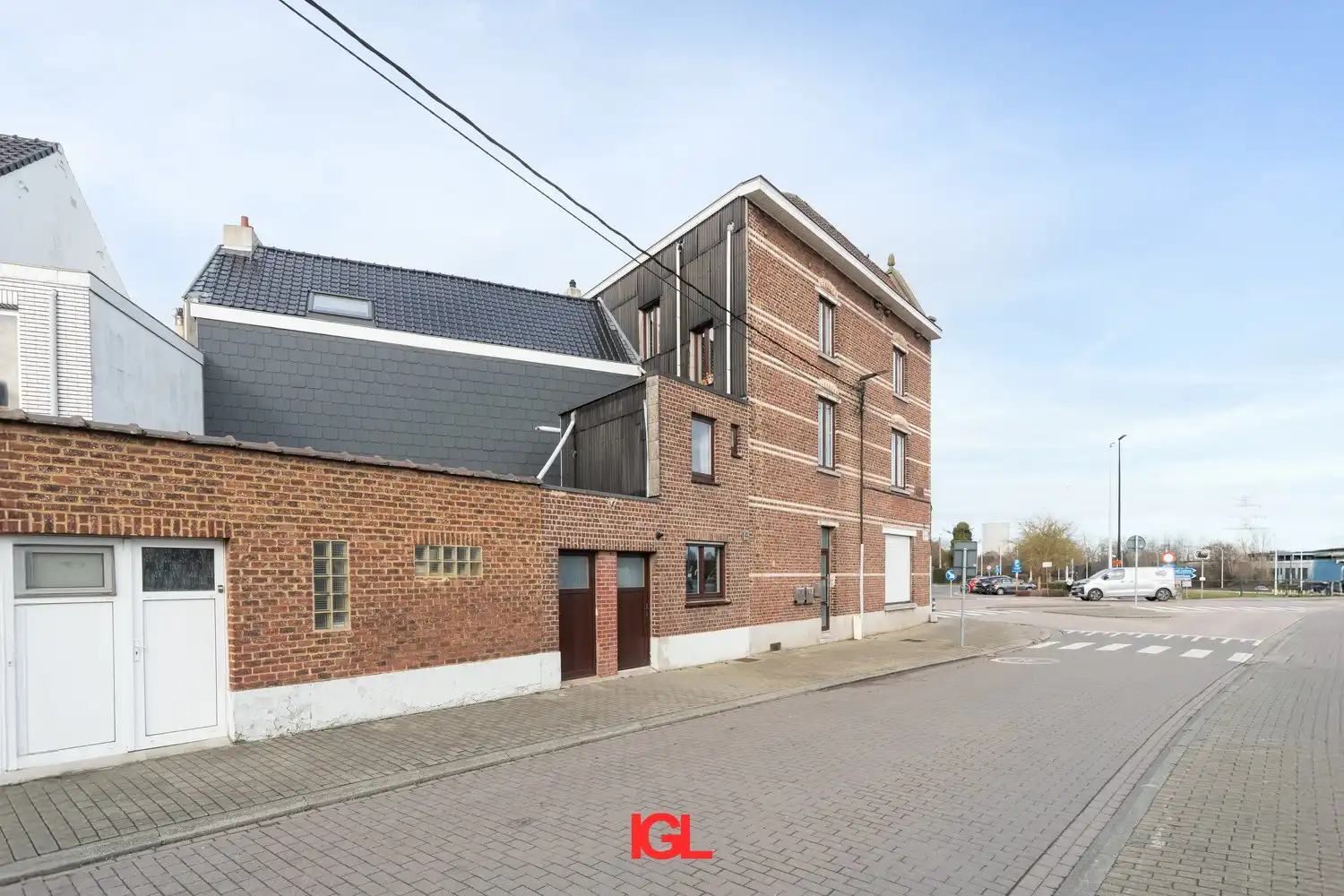 Hoofdfoto van de publicatie: Hoekwoning te koop aan het Sas van Ruisbroek