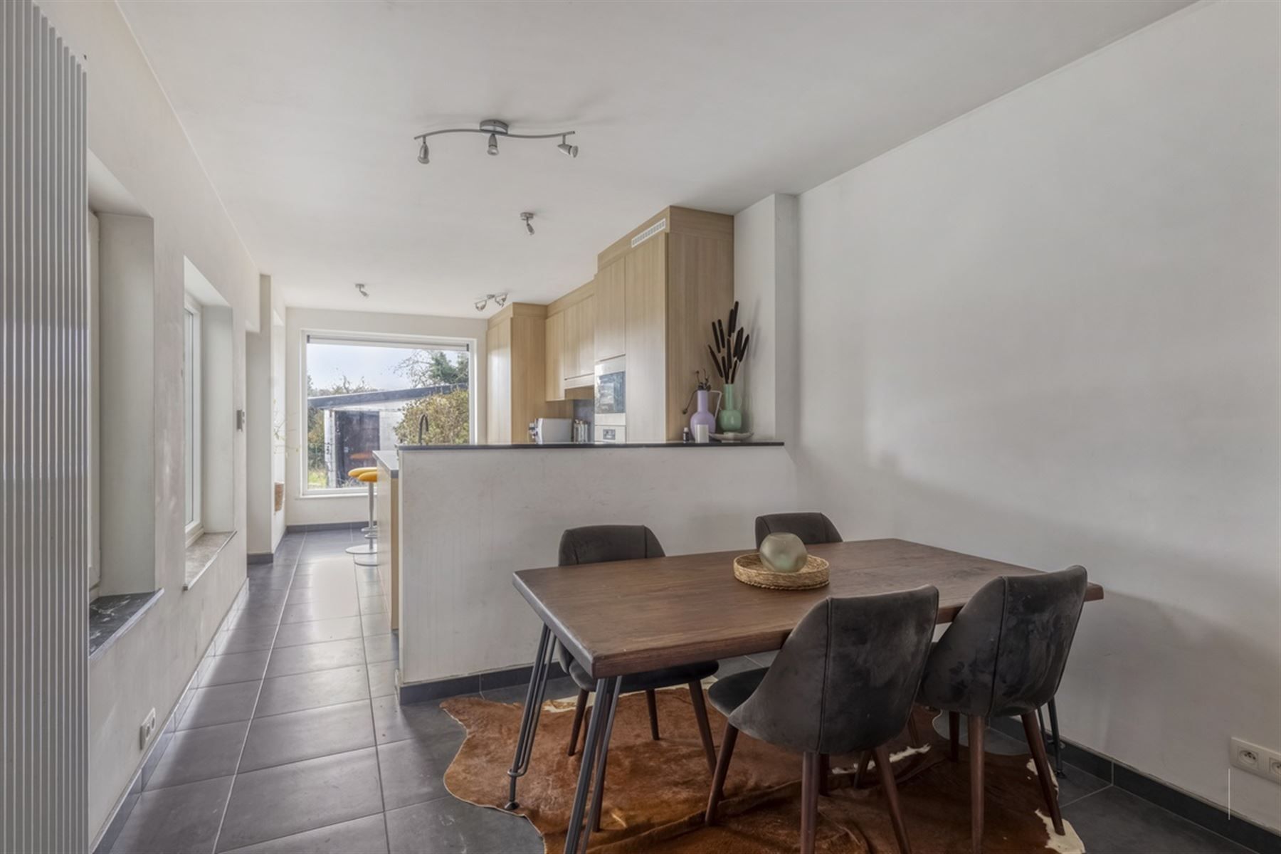 Instapklare gezinswoning met 3 slaapkamers foto 7