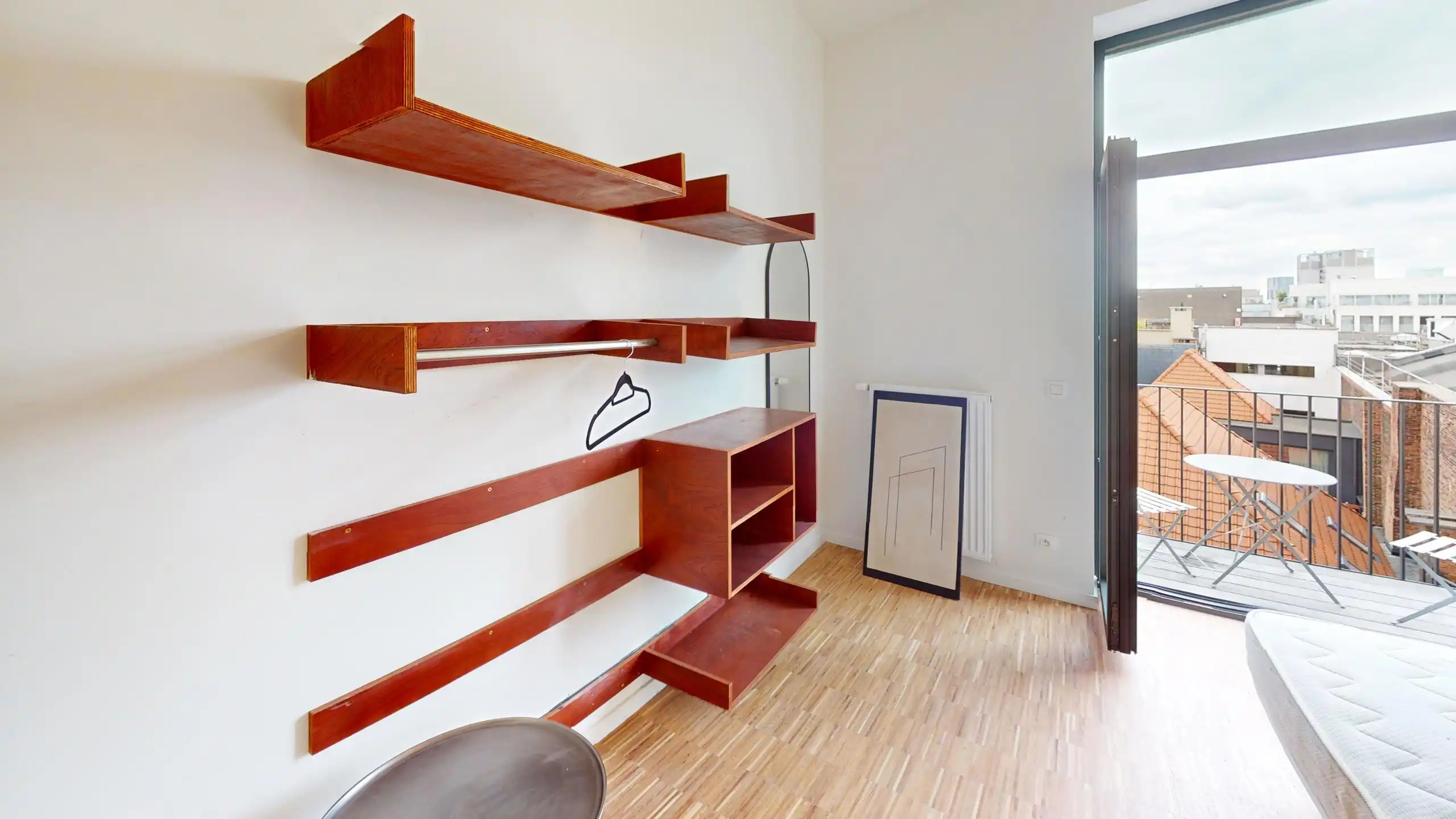 ANTWERPEN CENTRUM - Gemeubeld Eén slaapkamer appartement met terras foto 5