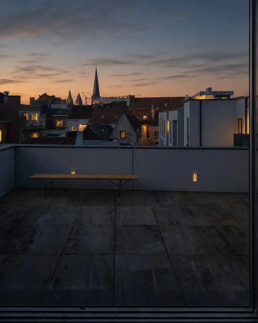 High-end duplexpenthouse met drie terrassen, gelegen in een architecturaal hoogstaand gebouw naar ontwerp van Element Architecten. foto 16
