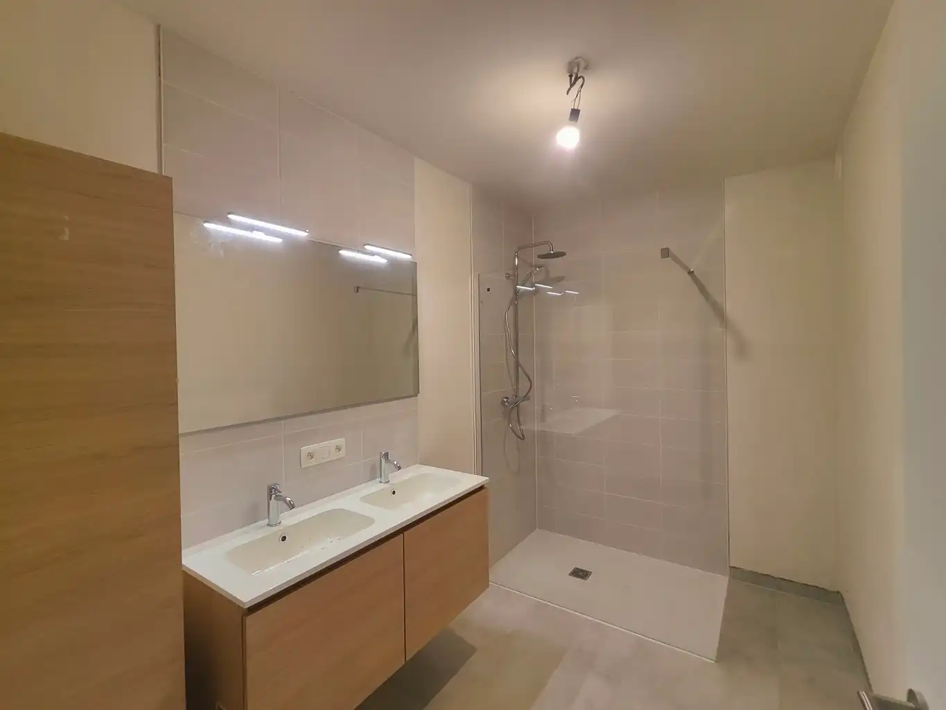 Gelijkvloers nieuwbouwappartement te huur in Opwijk foto 7