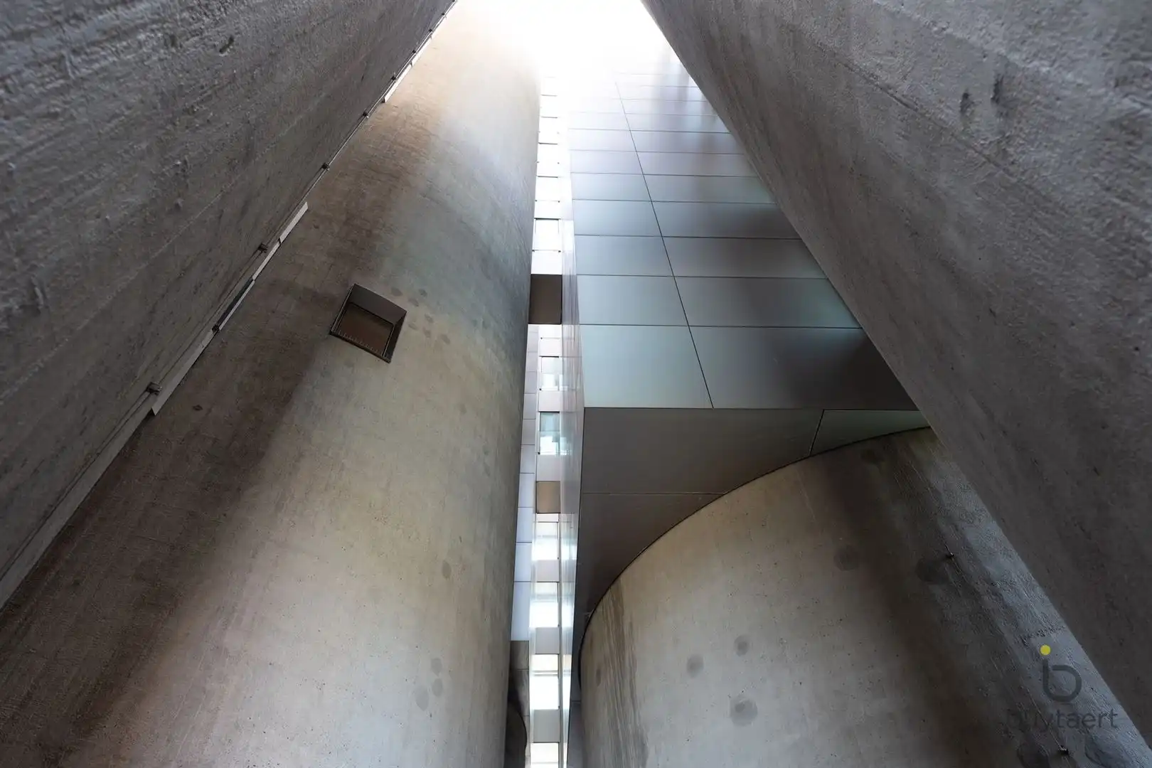 Wonen op een uitzonderlijke locatie met panoramisch uitzicht: exclusief appartement in de iconische Silo's foto 49