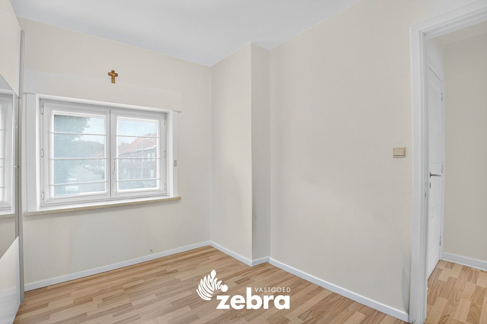 Instapklare woning met 5 slaapkamers te Izegem! foto 15