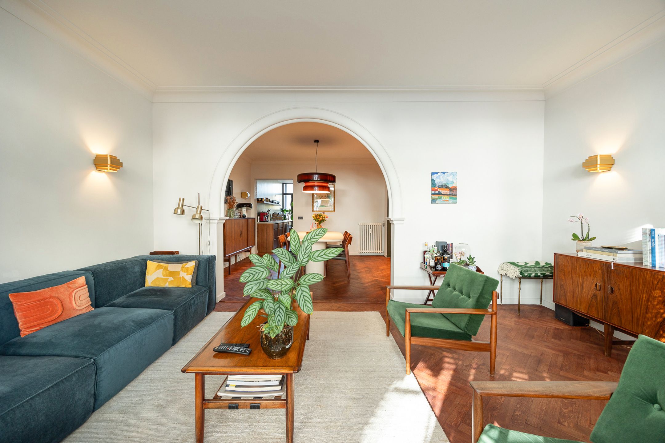 ANTWERPEN - Charmant gerenoveerd appartement foto 3