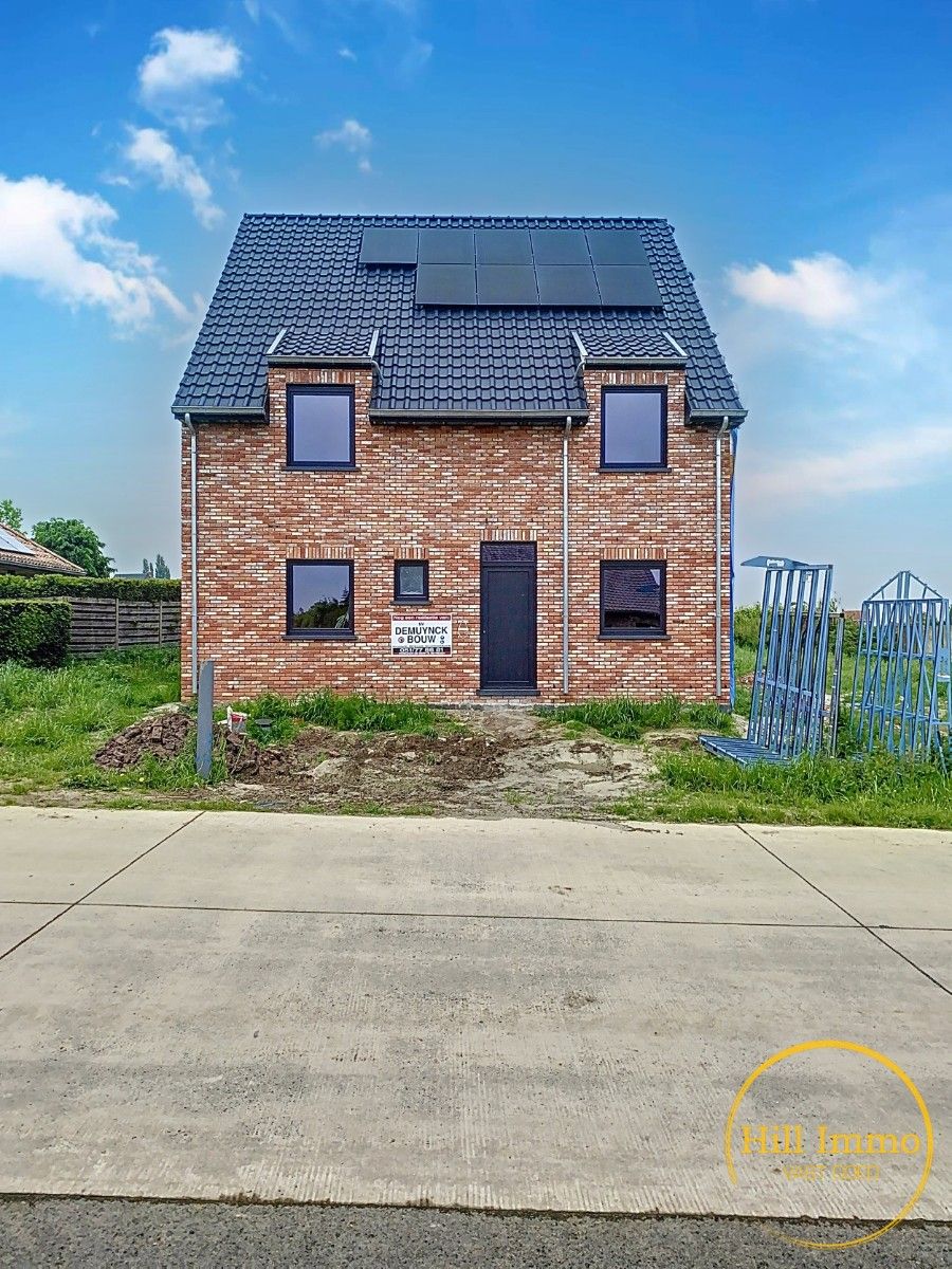 Nieuwbouwwoningen te Nieuwkerke foto {{pictureIndex}}
