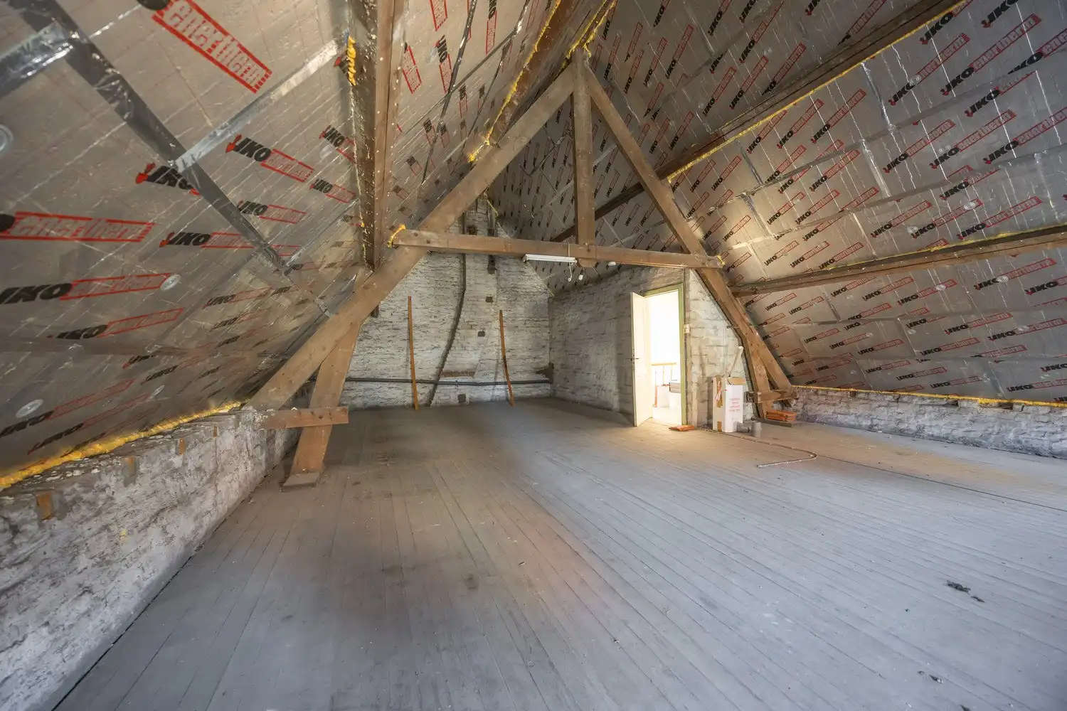 MAGISTRAAL HERENHUIS IN HET CENTRUM VAN NIEUWPOORT-STAD – OFFICIËLE 4-STERREN VAKANTIEWONING MET APPARTEMENT, INKOMSTEN EN 2 GARAGES foto 30
